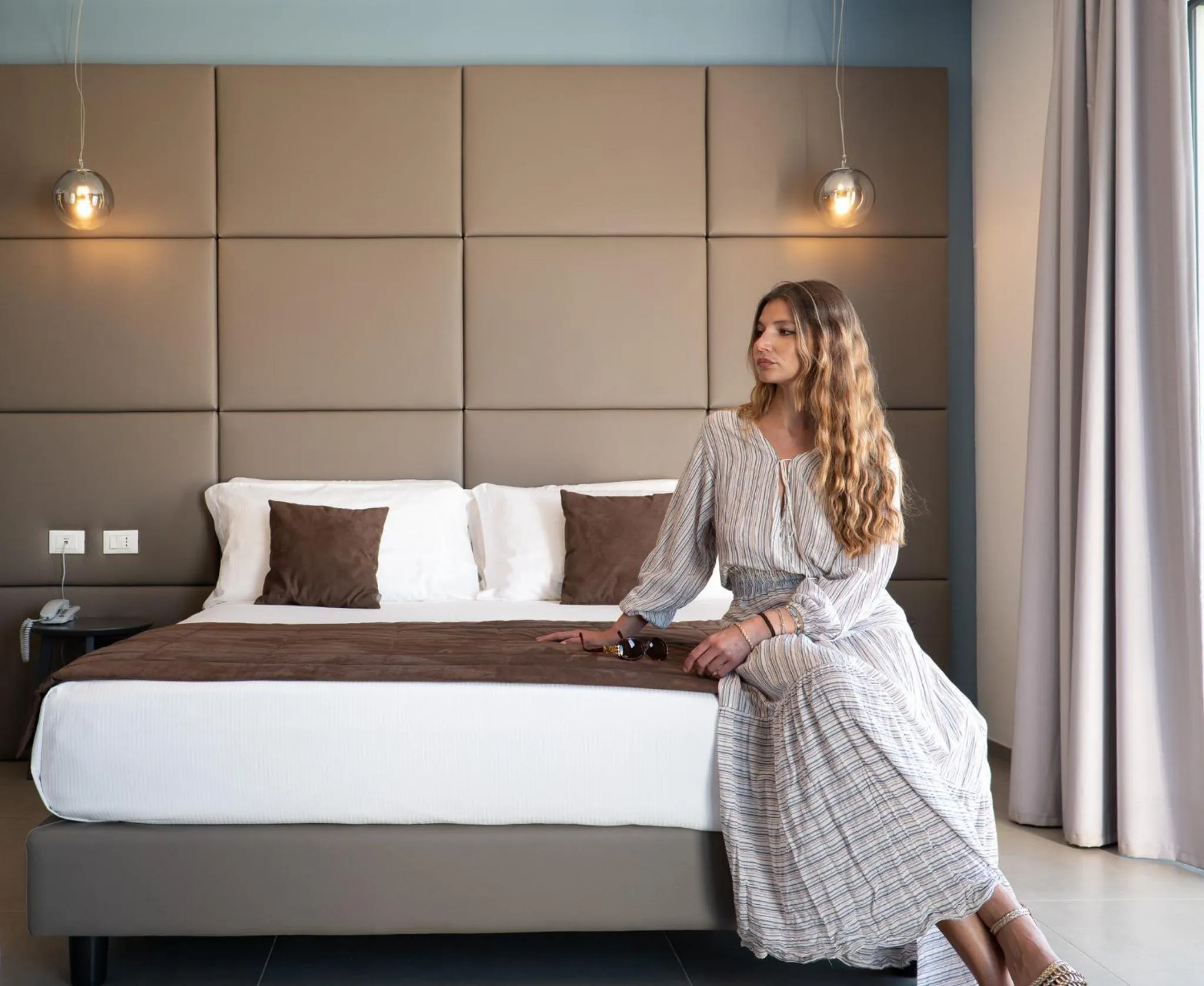 Bed in Resort La Battigia Beach & Spa