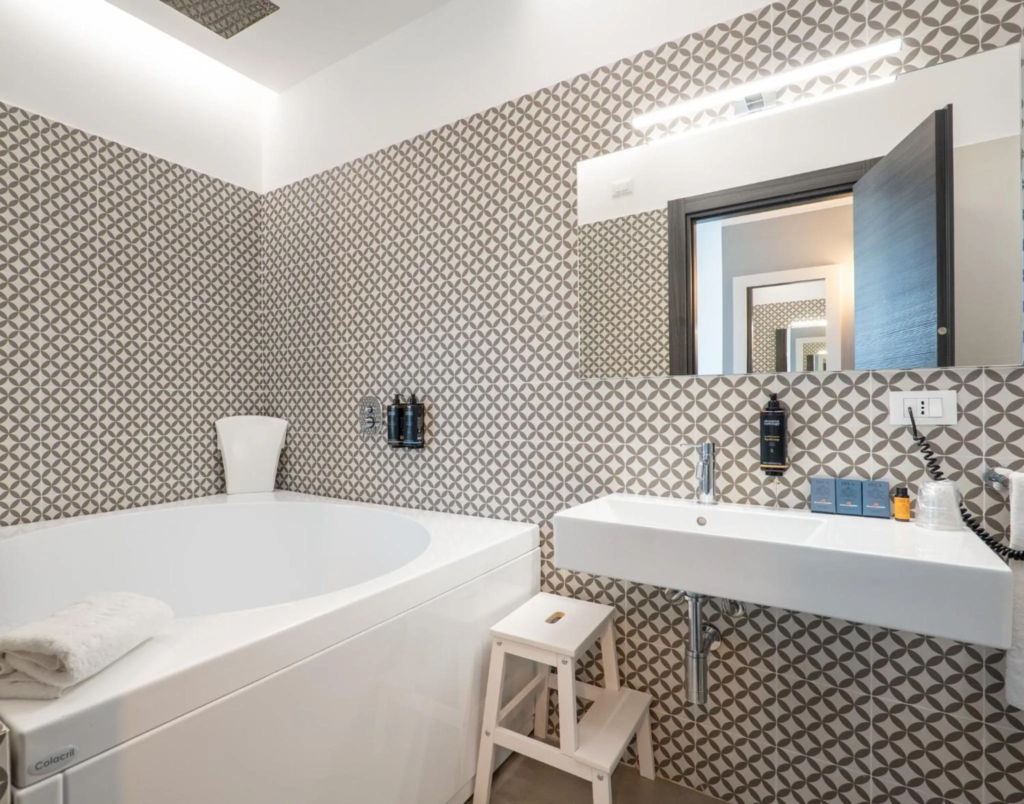 Resort La Battigia Beach & Spa