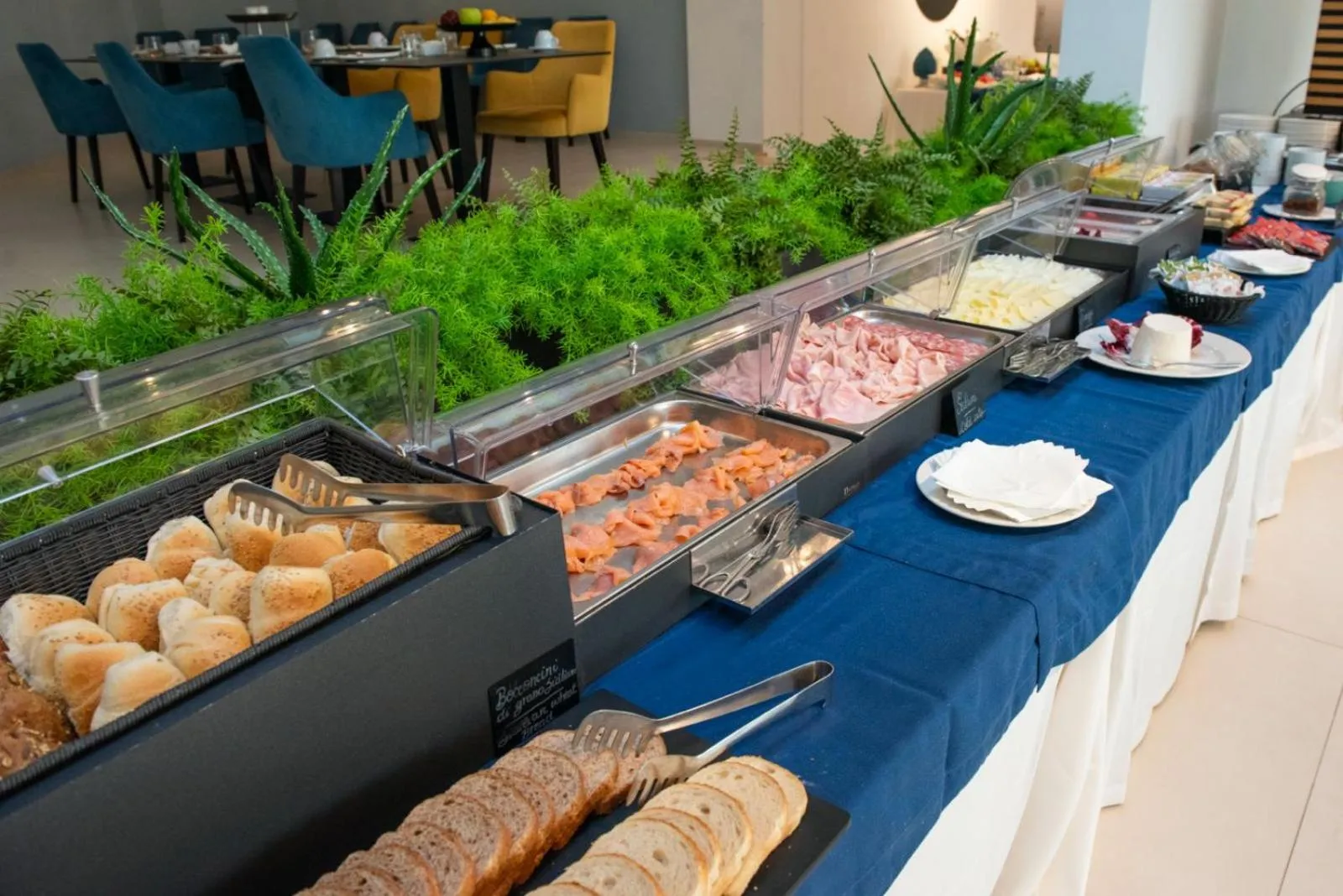 Breakfast in Resort La Battigia Beach & Spa