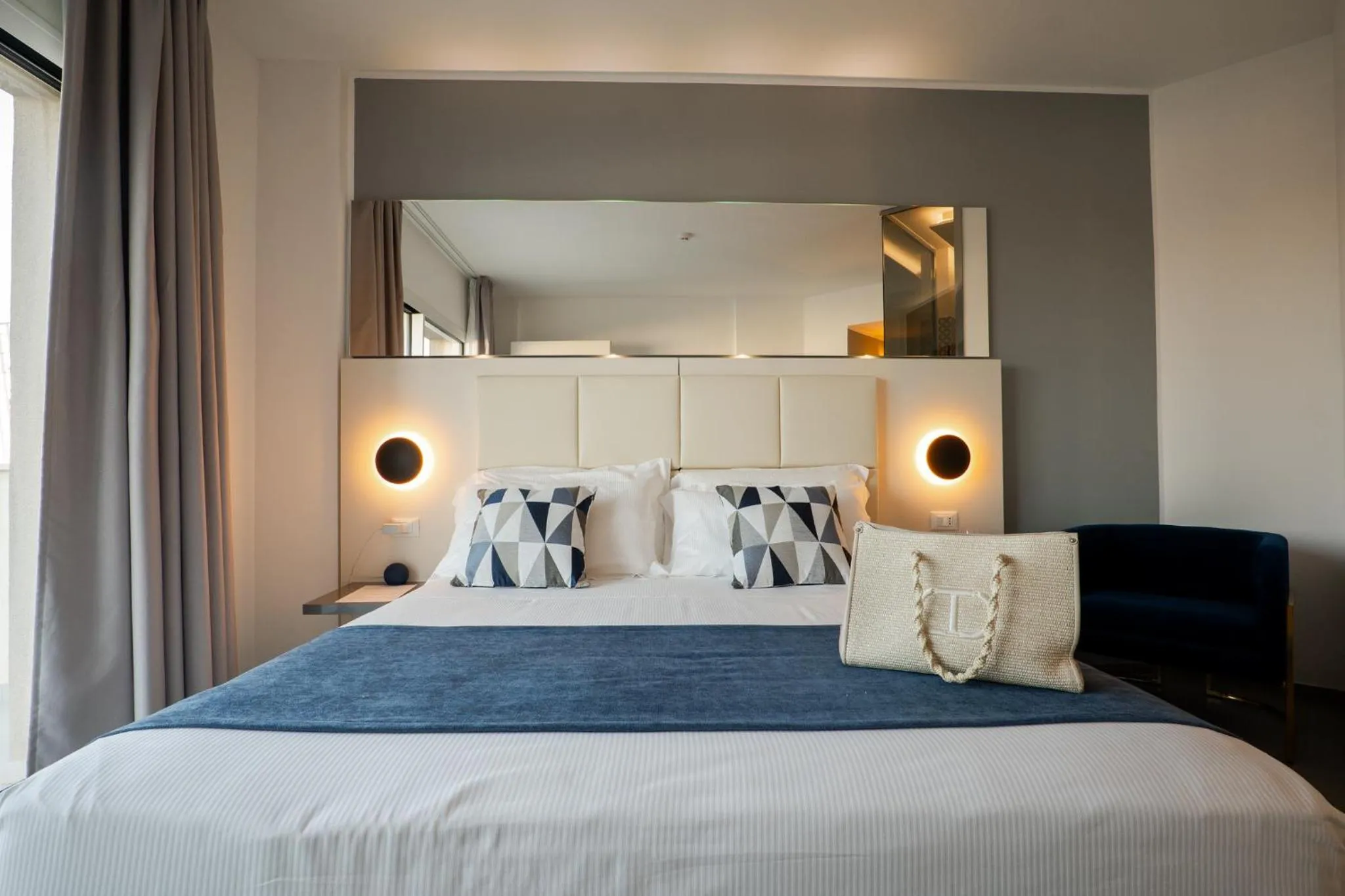 Bed in Resort La Battigia Beach & Spa