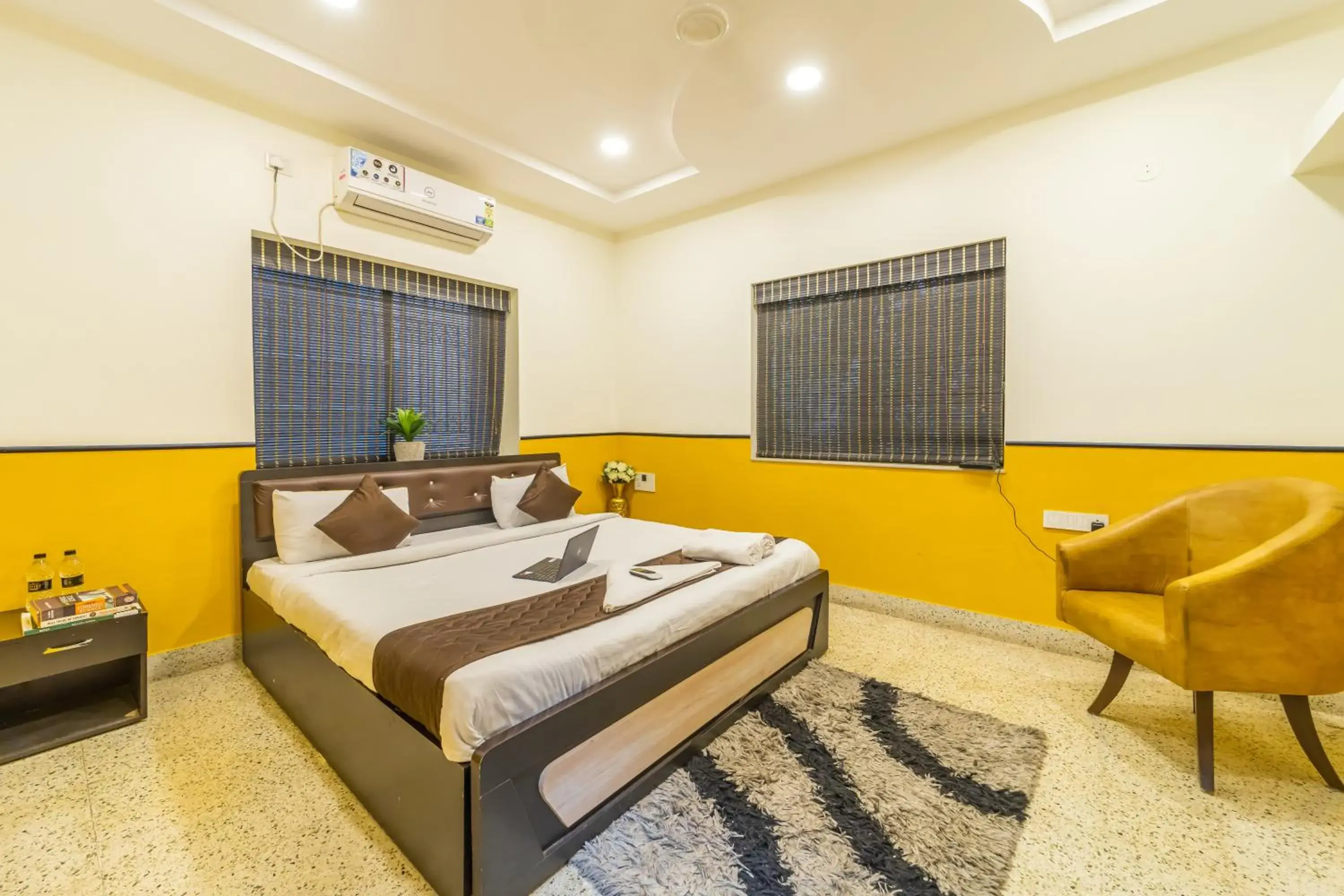 Bed in Coliwo Deux - Chandan Nagar Bed in Coliwo Deux - Chandan Nagar