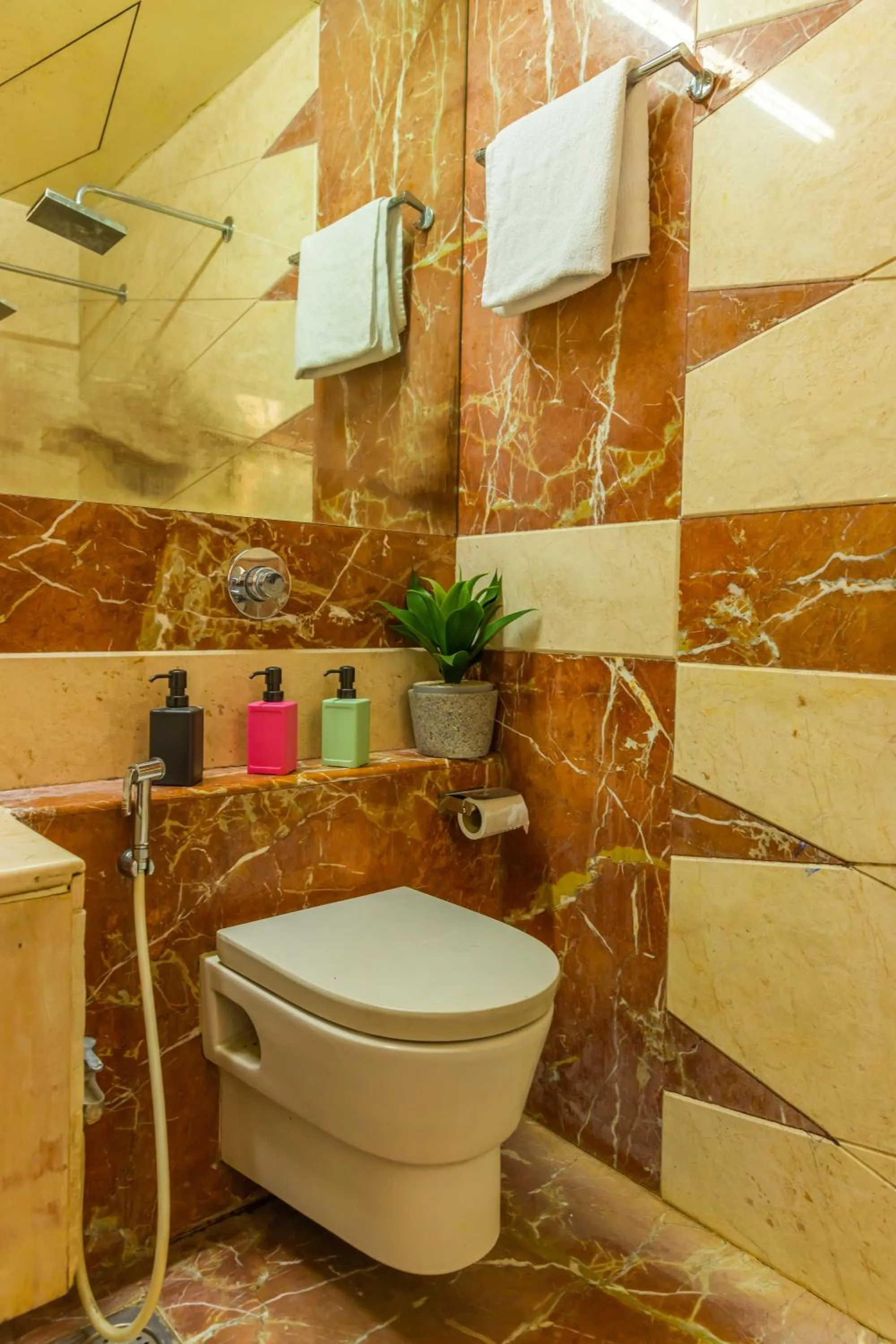 Coliwo Deux - Chandan Nagar