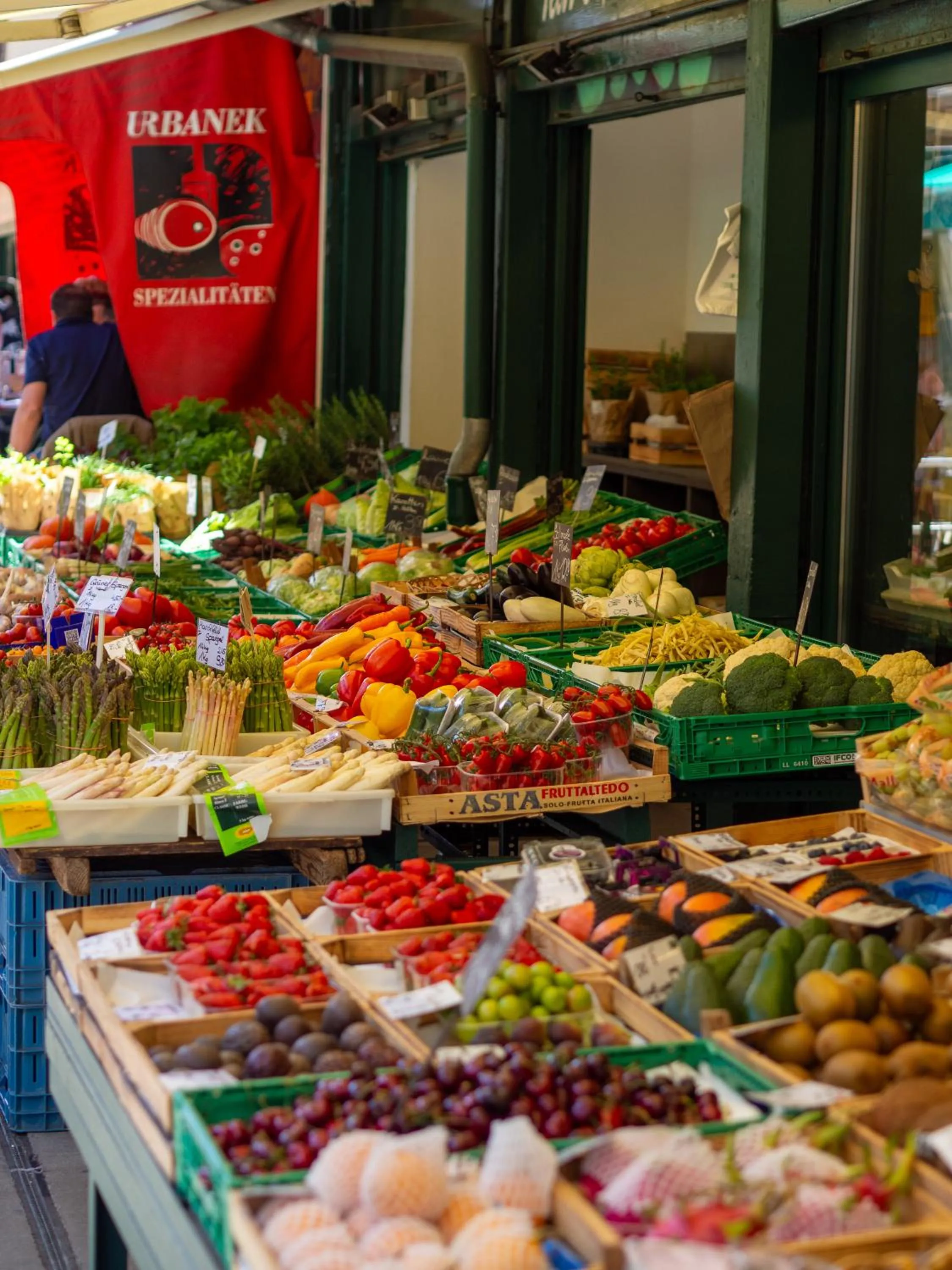 Food and drinks in Hotel Indigo Vienna - Naschmarkt by IHG