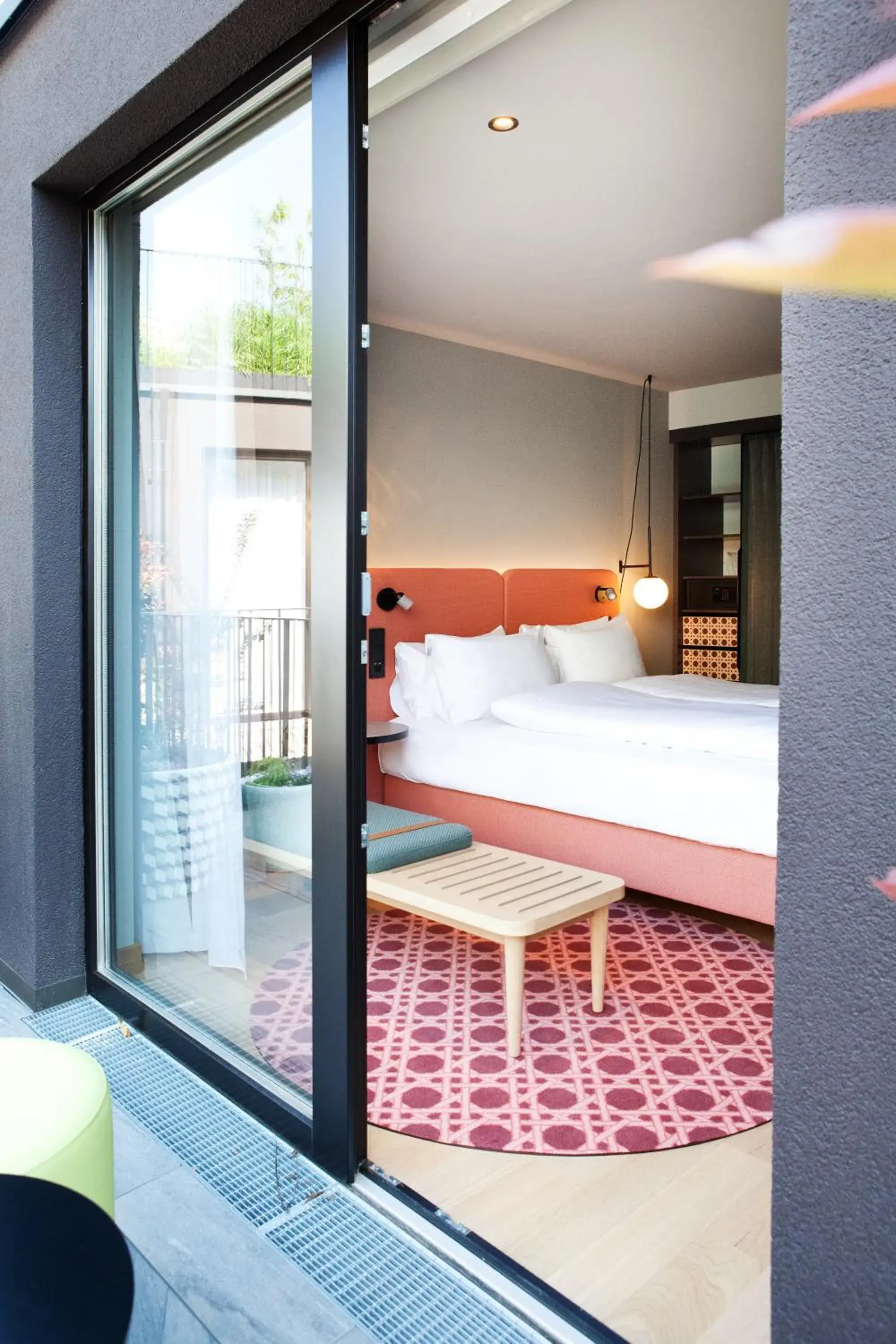 Bed in Hotel Indigo Vienna - Naschmarkt by IHG Bed in Hotel Indigo Vienna - Naschmarkt by IHG