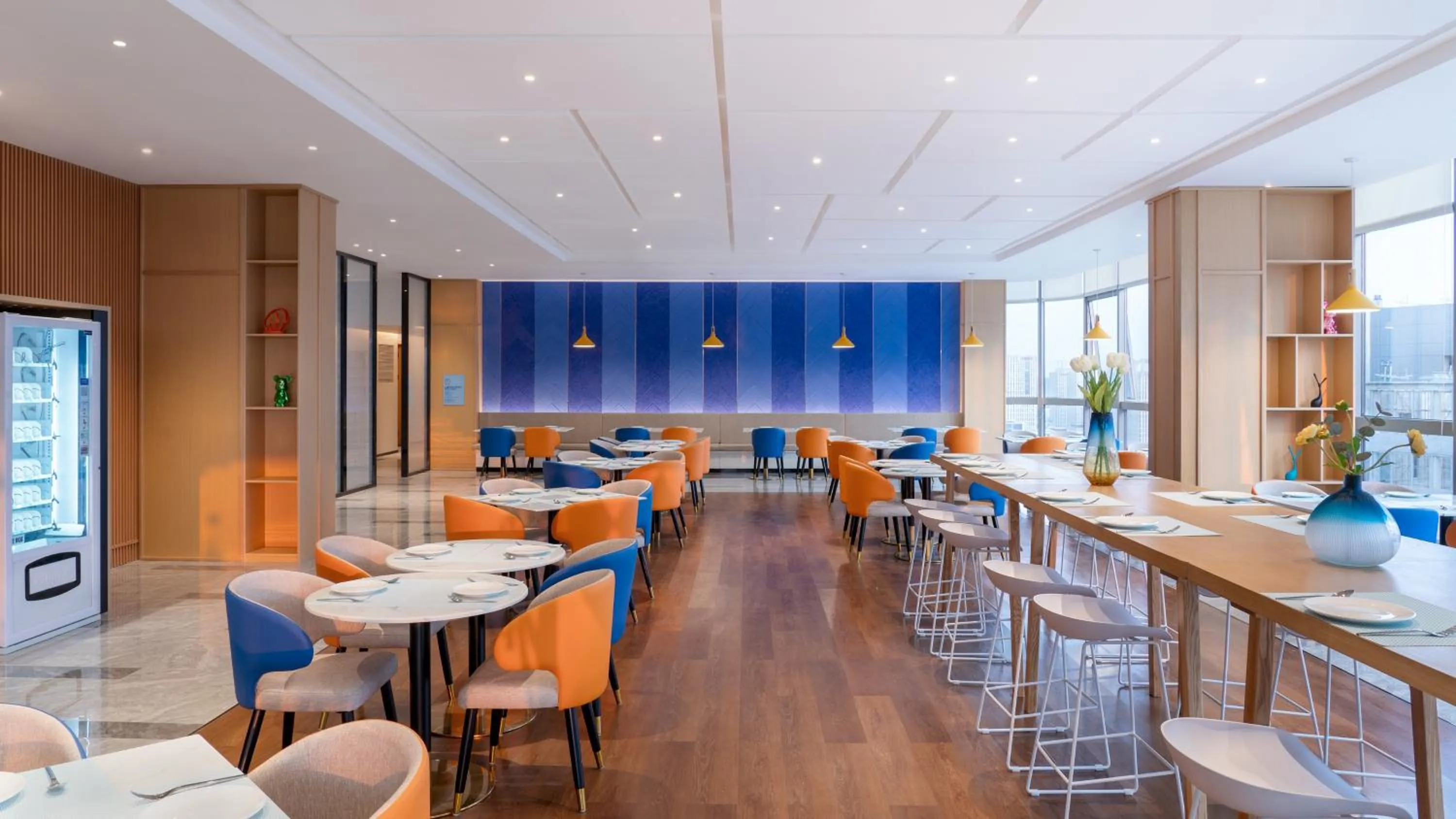 Restaurant/places to eat in Holiday Inn Express Chengdu High-Tech Zone