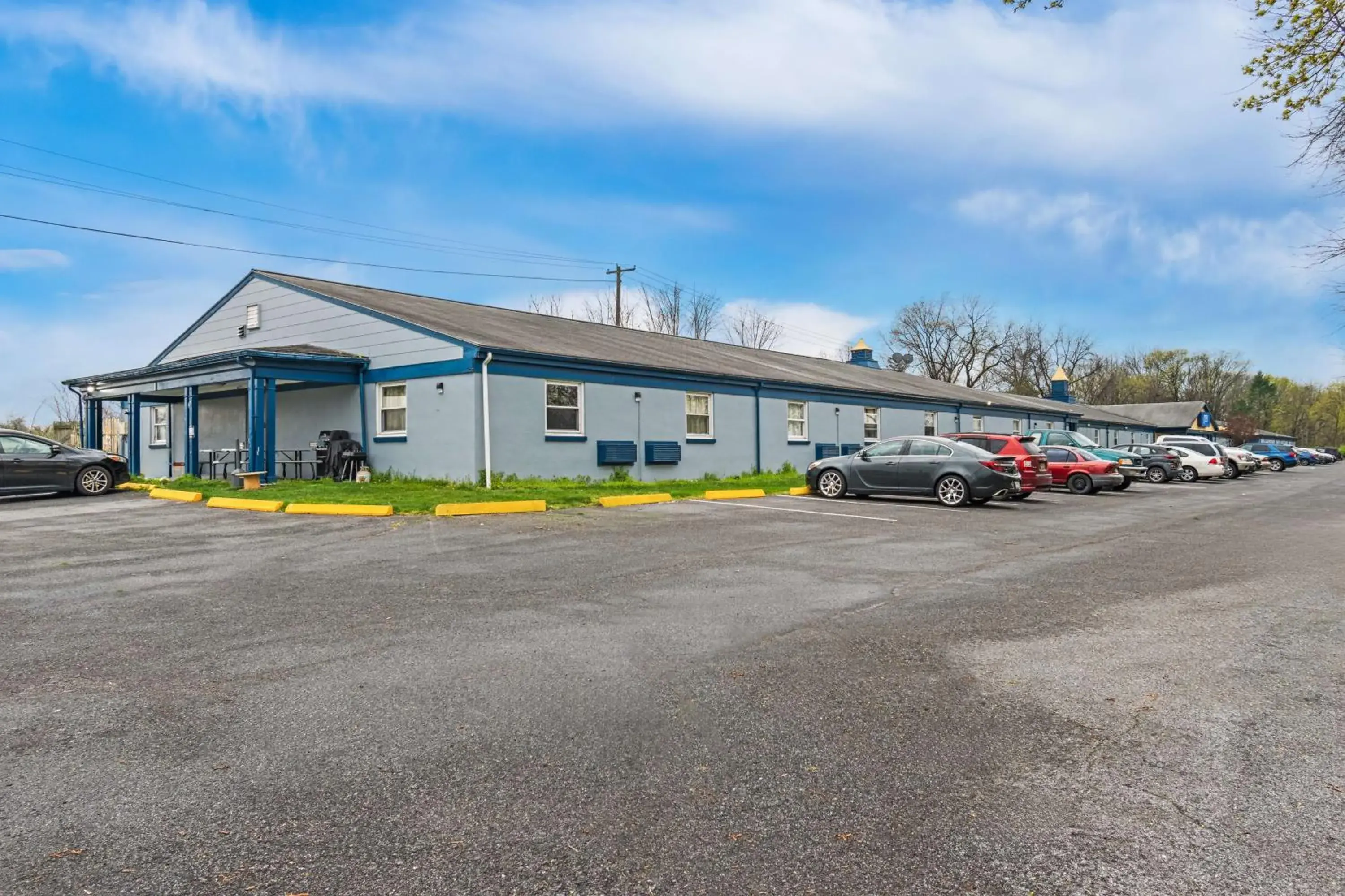 Property building in Americas Best Value Inn Carlisle Property building in Americas Best Value Inn Carlisle