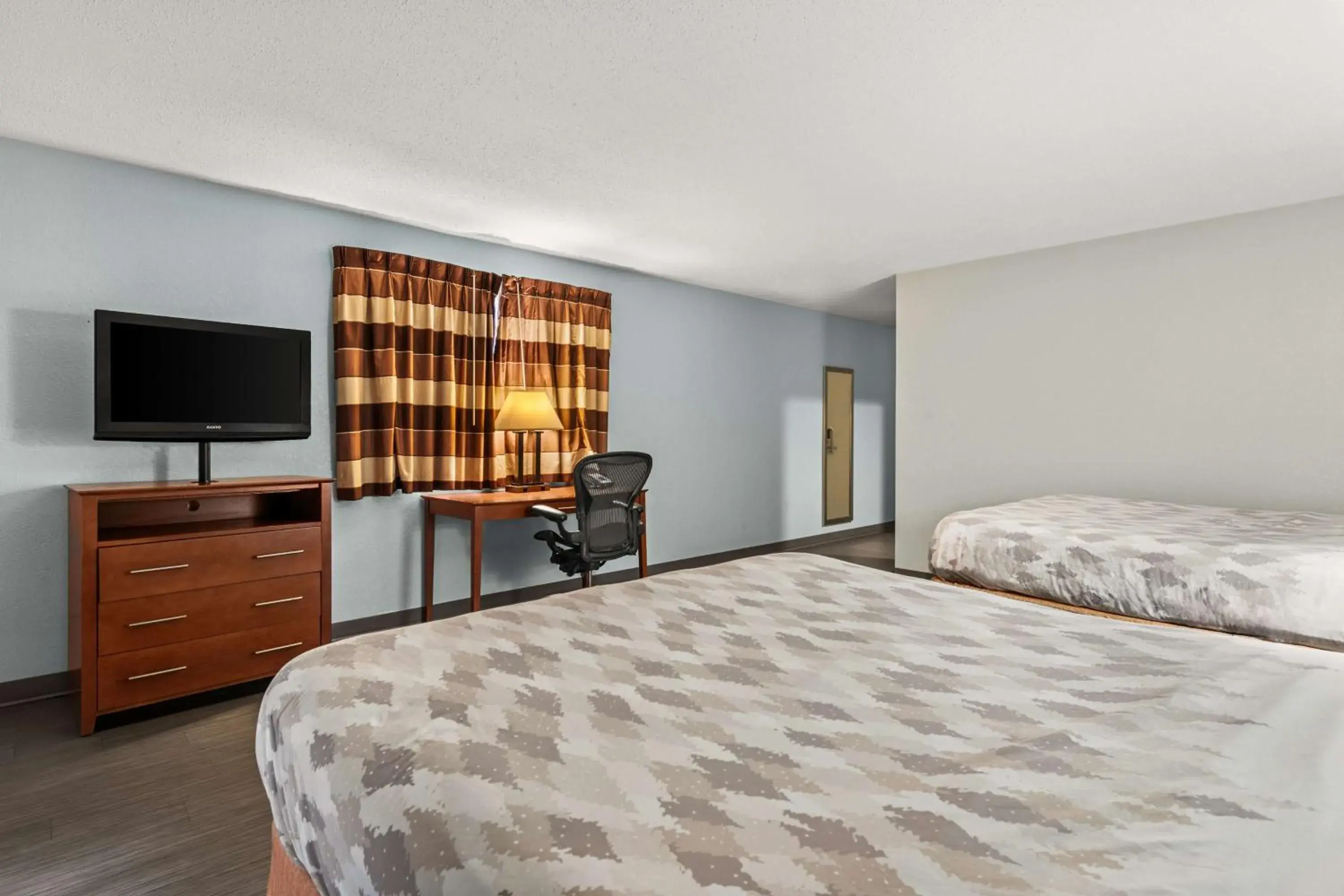 Bedroom, Bed in Americas Best Value Inn Carlisle Bedroom, Bed in Americas Best Value Inn Carlisle