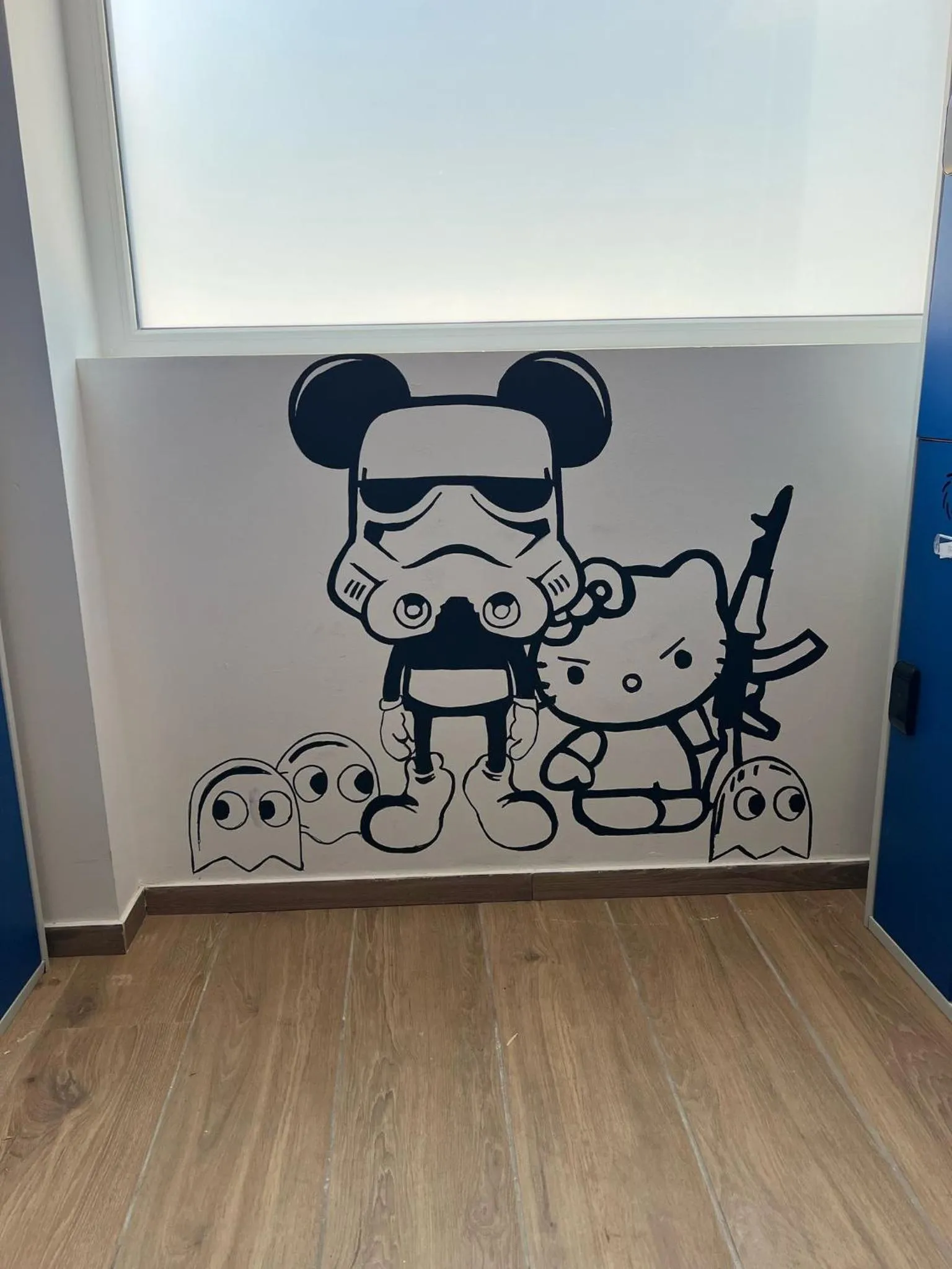 Decorative detail in Beach & Arts Hostel Valencia