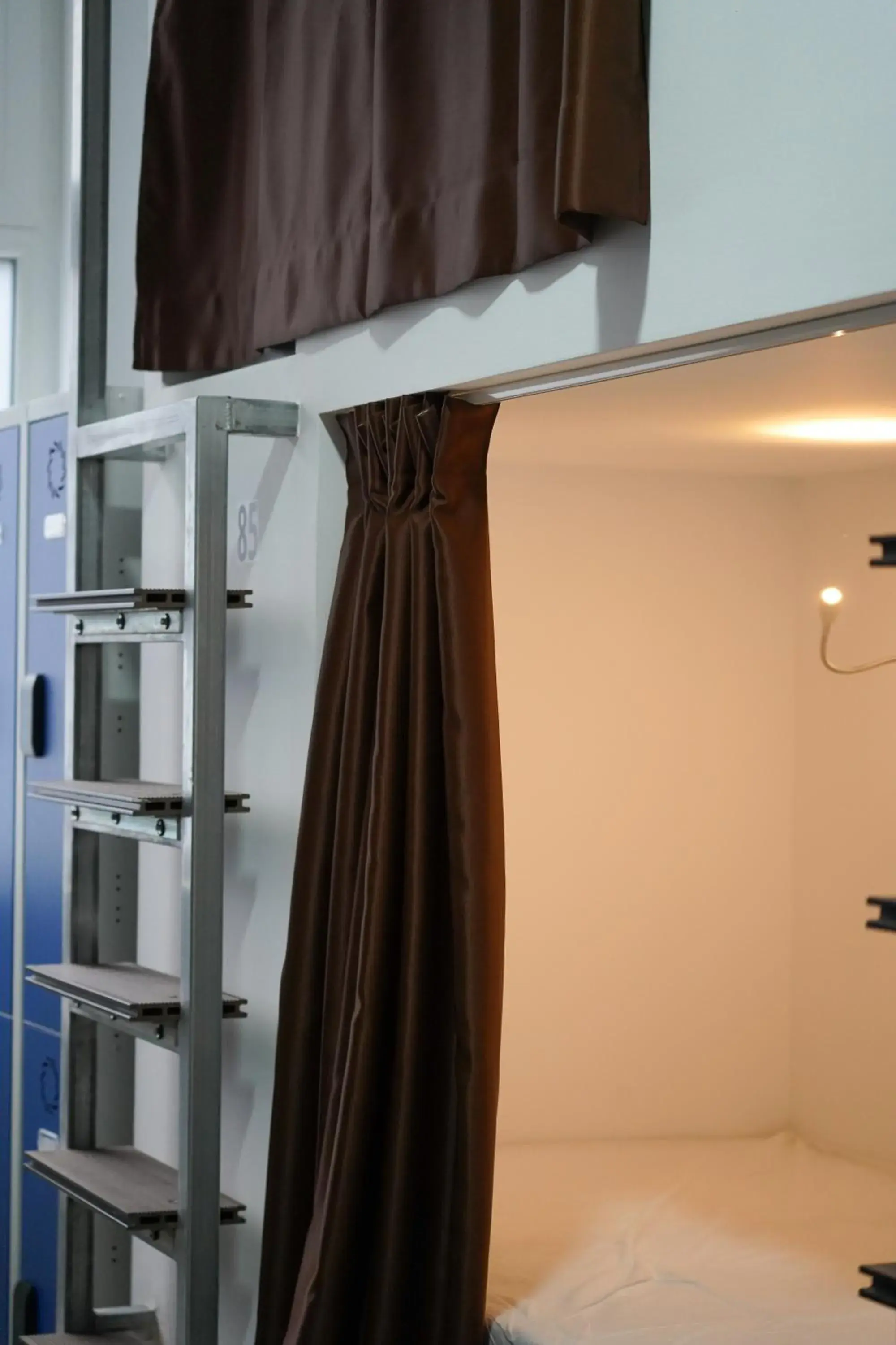 Single Bed in Mixed Dormitory Room in Beach & Arts Hostel Valencia Single Bed in Mixed Dormitory Room in Beach & Arts Hostel Valencia