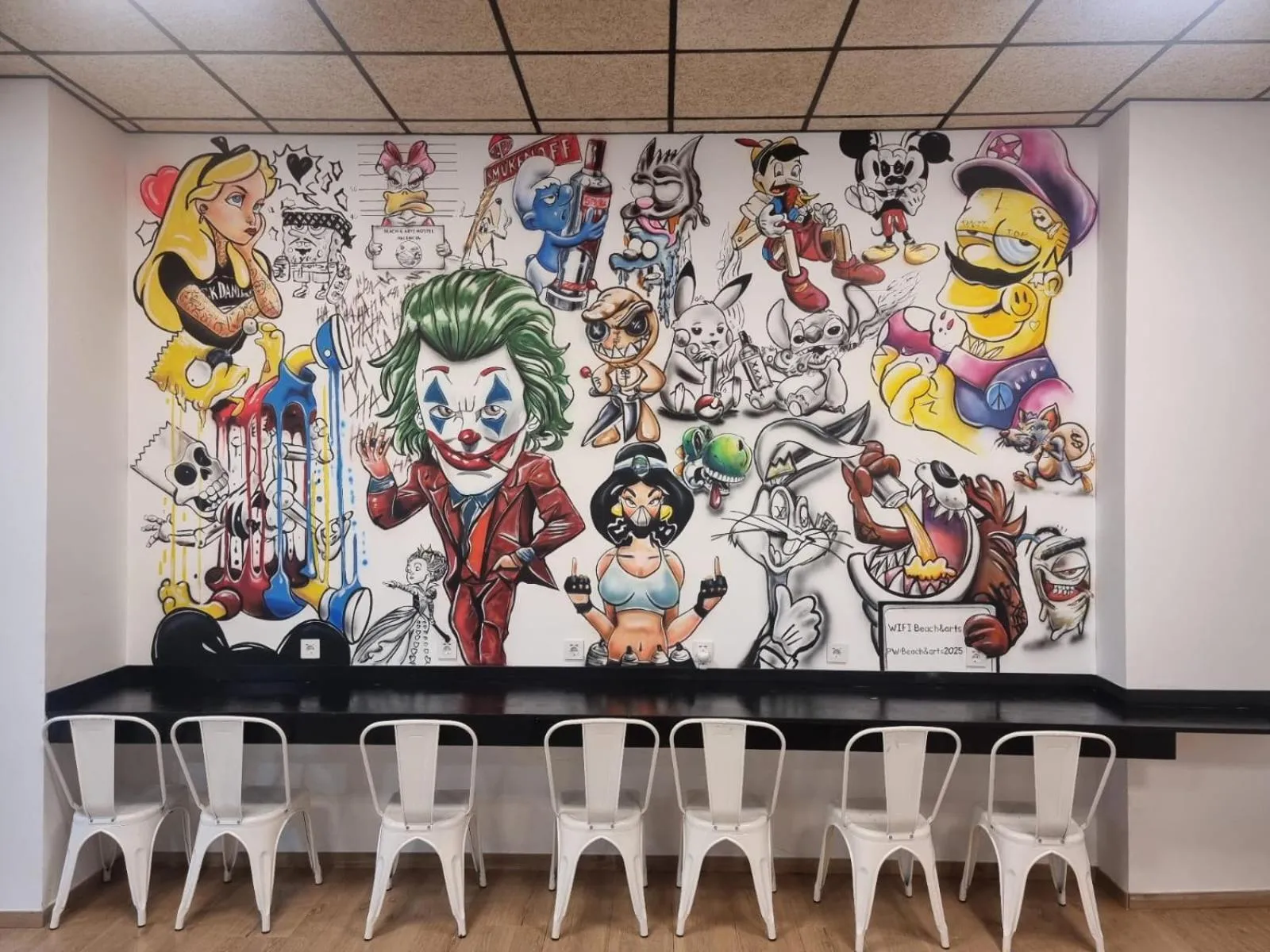 Decorative detail in Beach & Arts Hostel Valencia