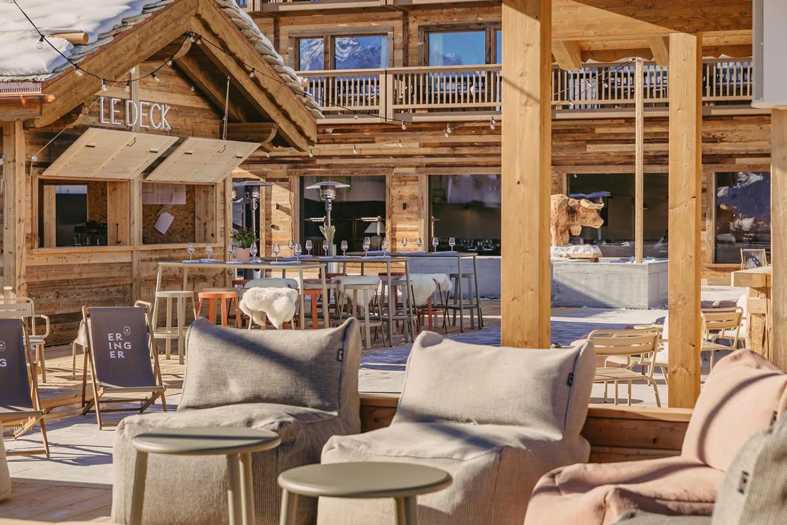 Patio in Eringer Hotel