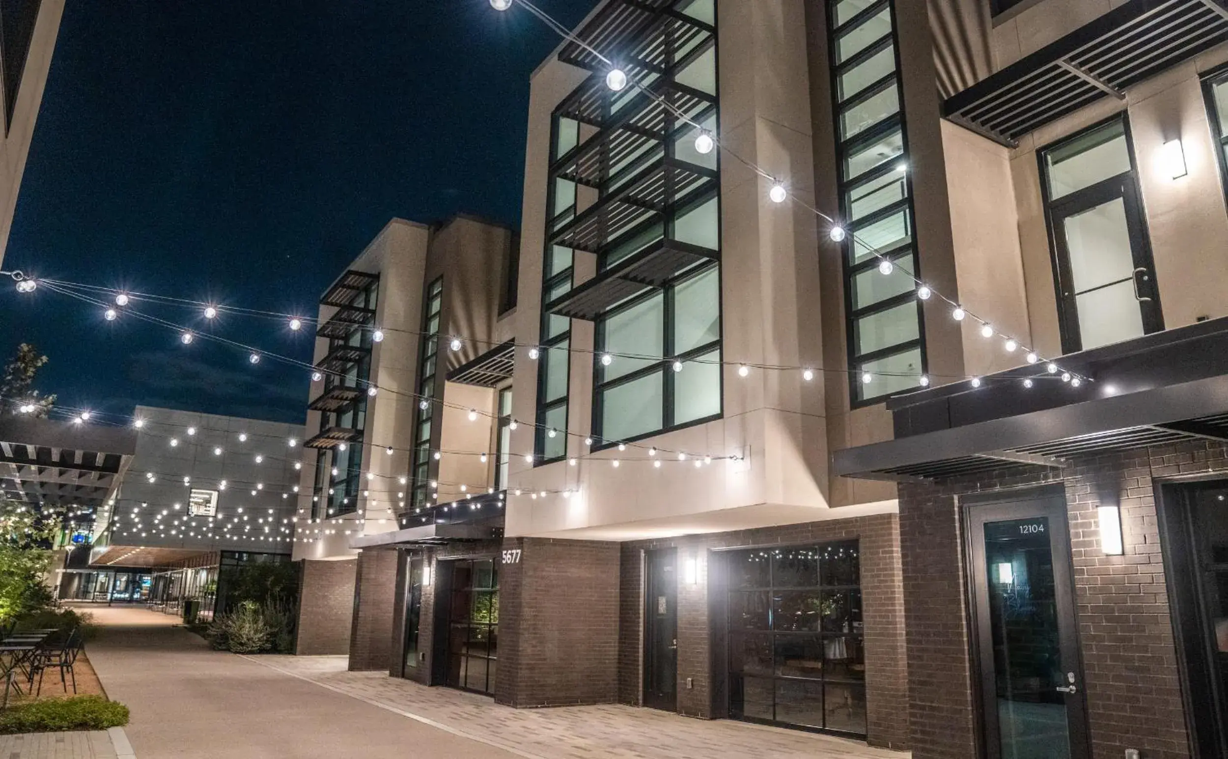 Property building in Drey Hotel Property building in Drey Hotel