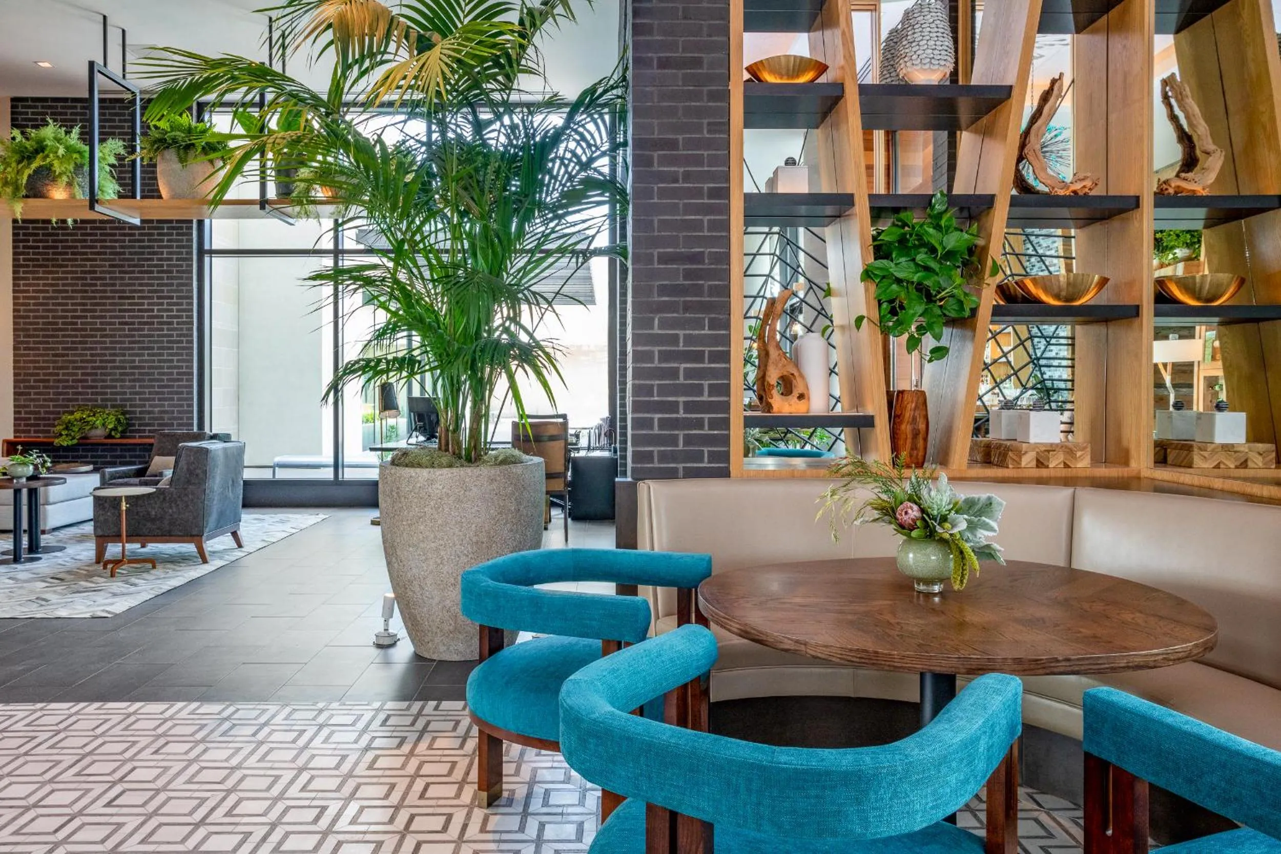 Seating area in Drey Hotel