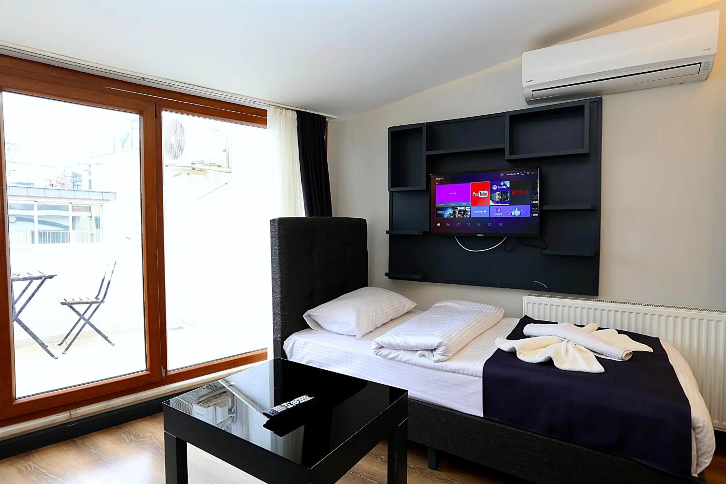 Bed in Galata King Suite Hotel