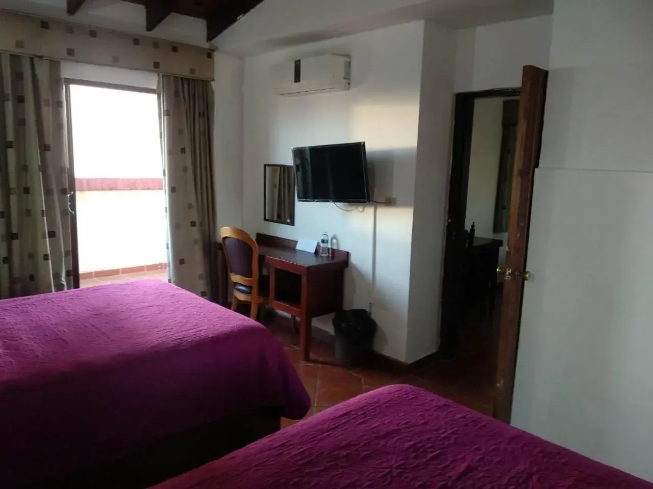 Photo of the whole room, Bed in MISION SANTA ISABEL Photo of the whole room, Bed in MISION SANTA ISABEL