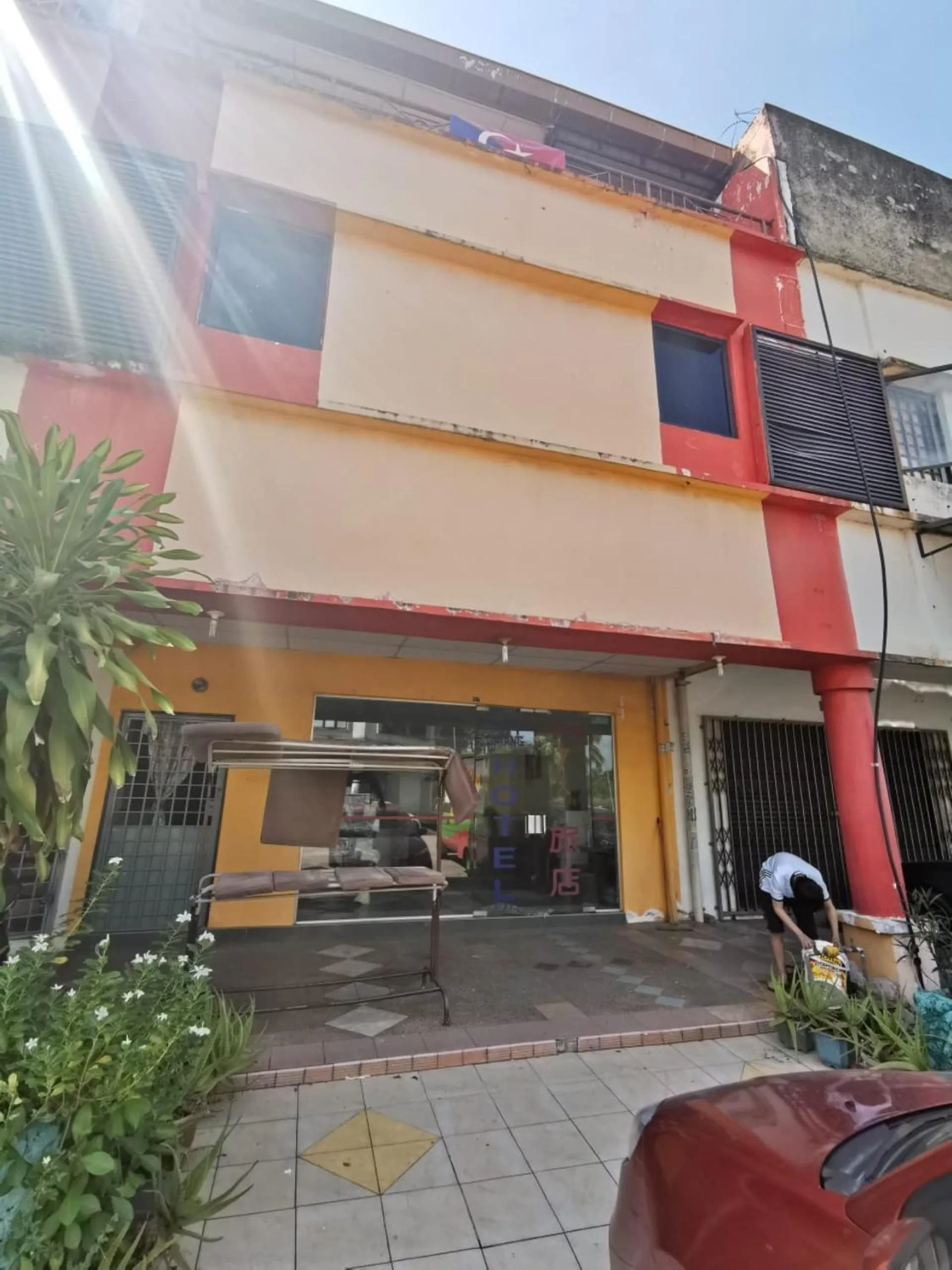 Facade/entrance in Hotel O My Seven Days Inn