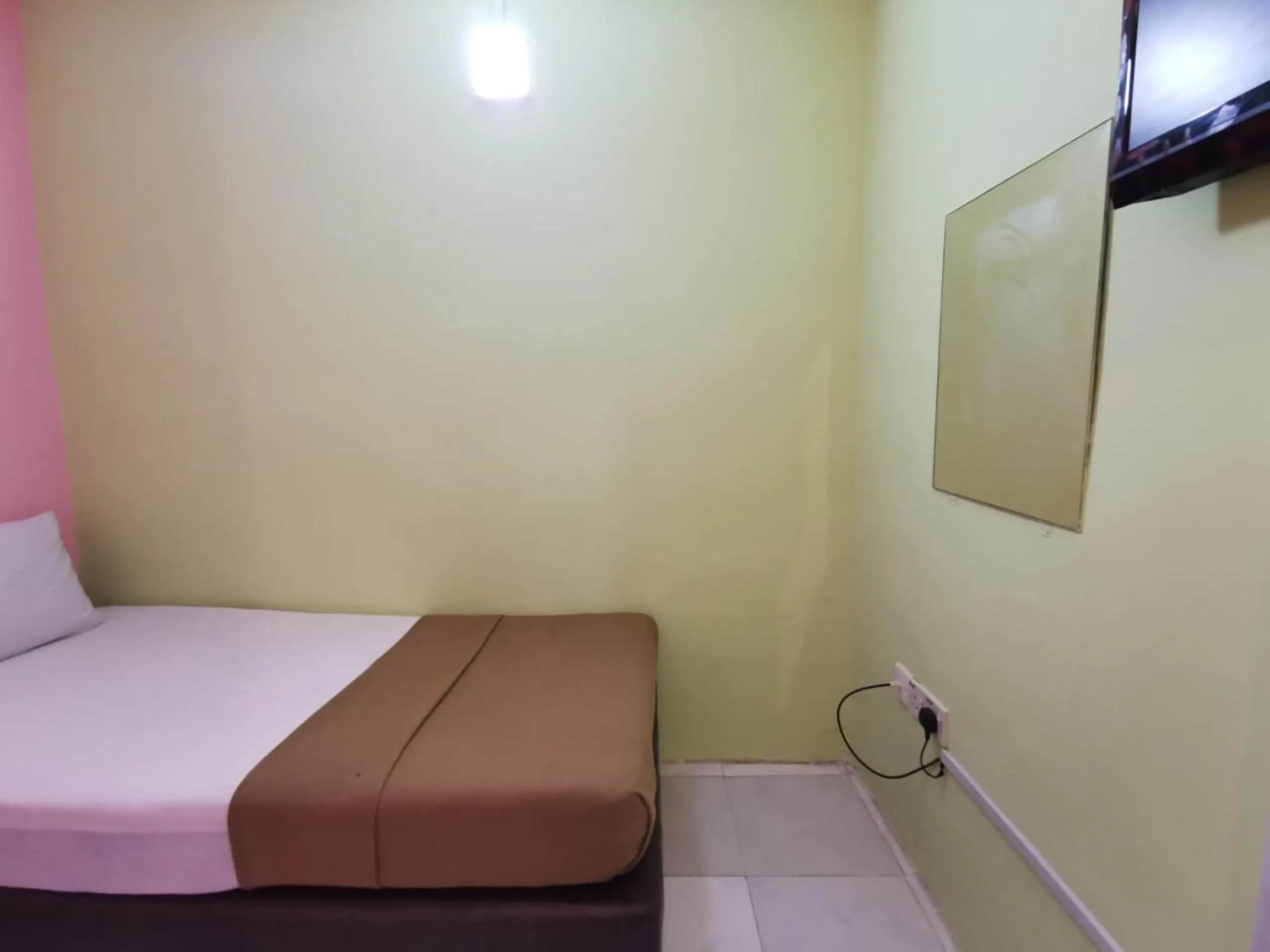 Bedroom, Bed in Hotel O My Seven Days Inn