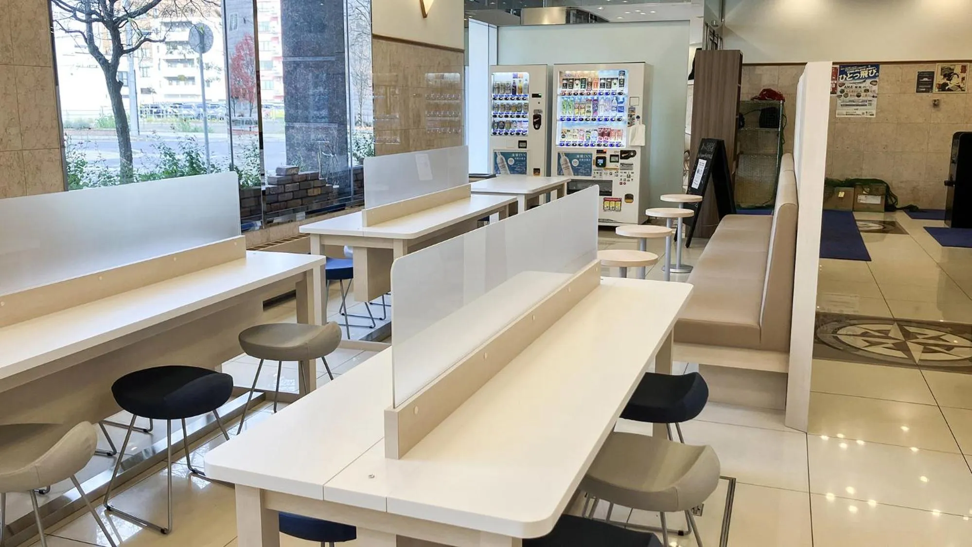 Lobby or reception in Toyoko Inn Hokkaido Asahikawa eki Higashi guchi