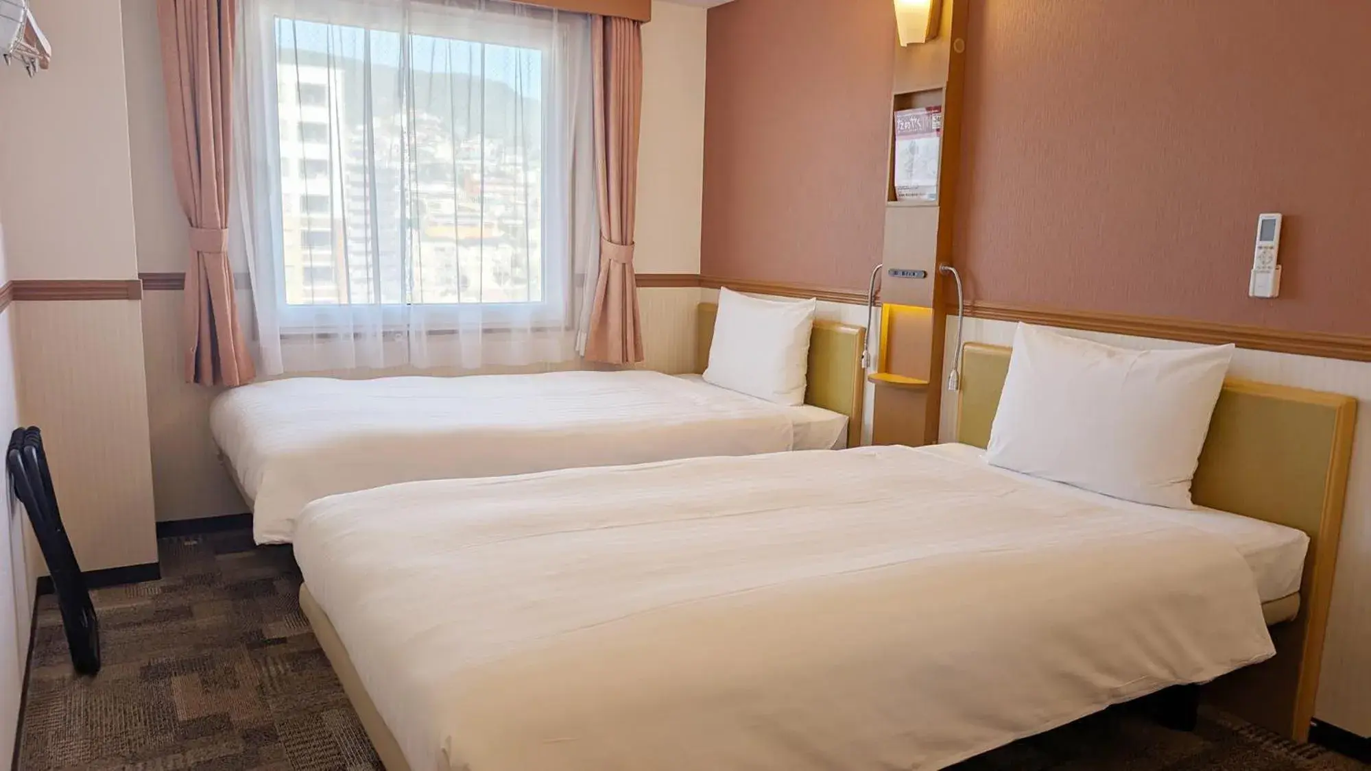 Bedroom, Bed in Toyoko Inn Sasebo Ekimae Bedroom, Bed in Toyoko Inn Sasebo Ekimae