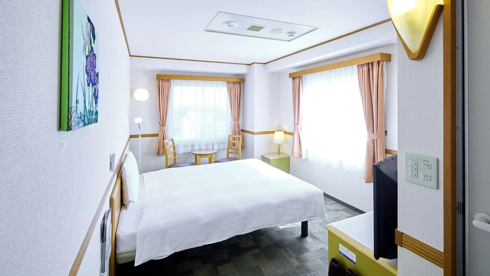 Bedroom, Bed in Toyoko Inn Shonan Hiratsuka eki Kita guchi No 1