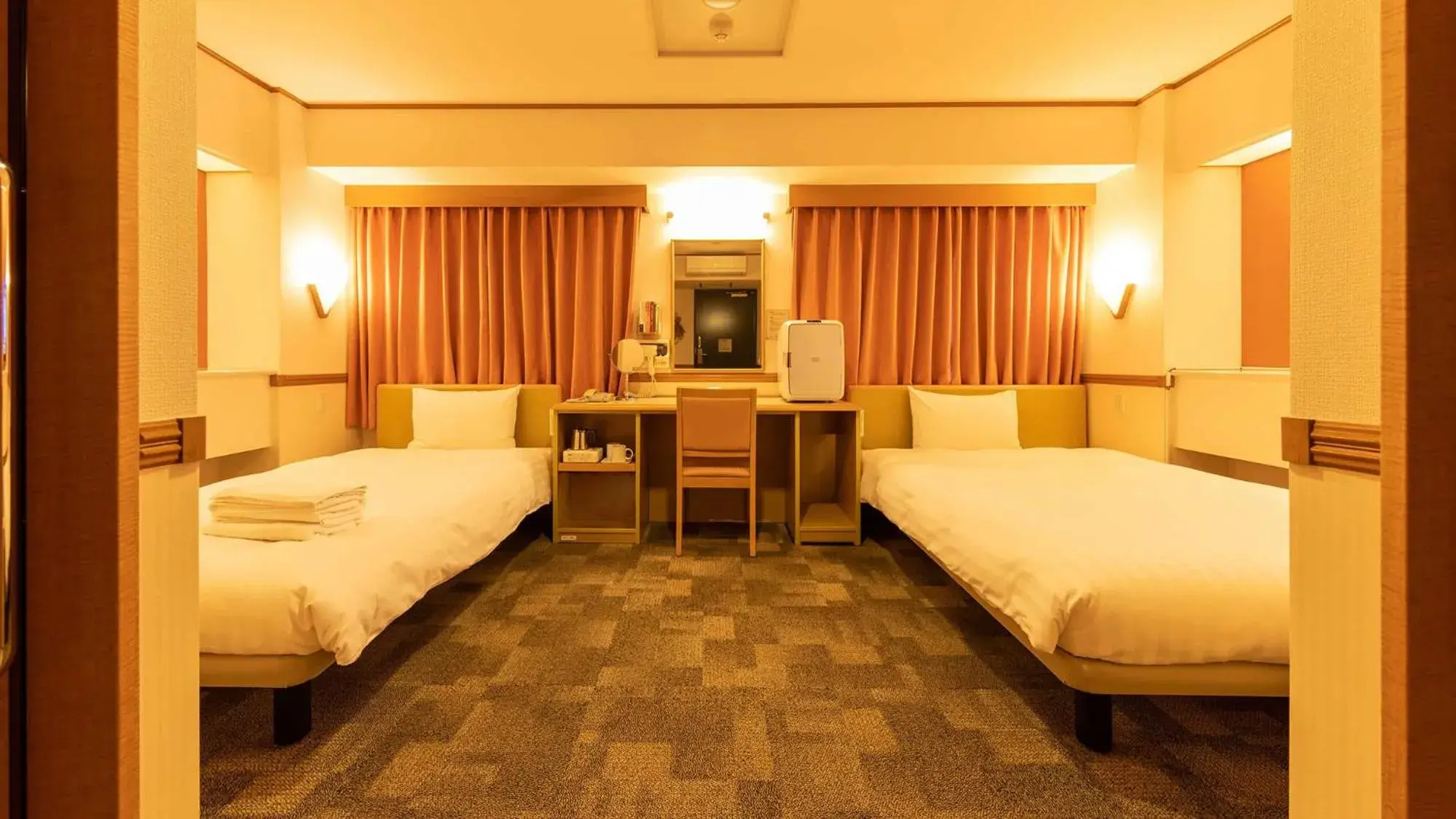 Bedroom, Bed in Toyoko Inn Kanda Akihabara Bedroom, Bed in Toyoko Inn Kanda Akihabara