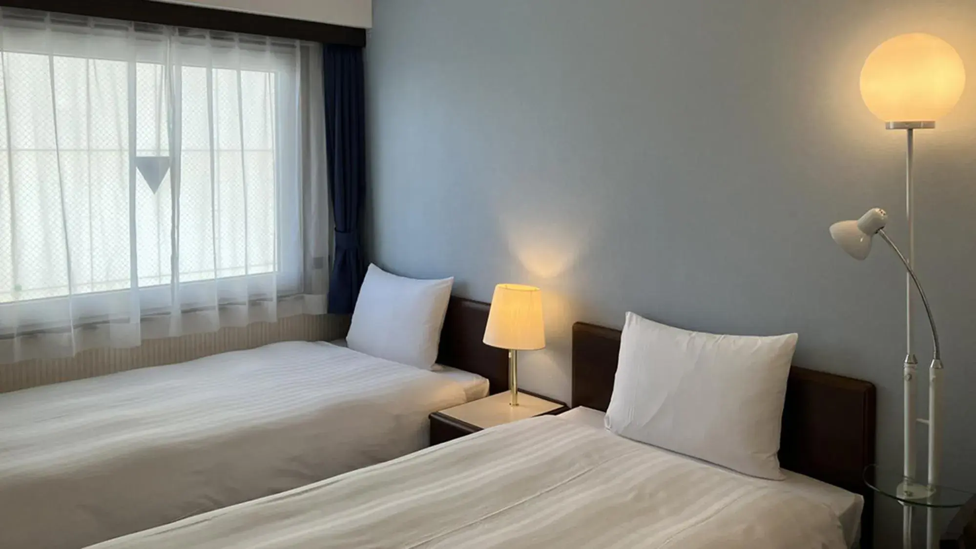 Twin Room - single occupancy - Non-Smoking in Toyoko Inn Hiroshima Ekimae Ohashi Minami Twin Room - single occupancy - Non-Smoking in Toyoko Inn Hiroshima Ekimae Ohashi Minami