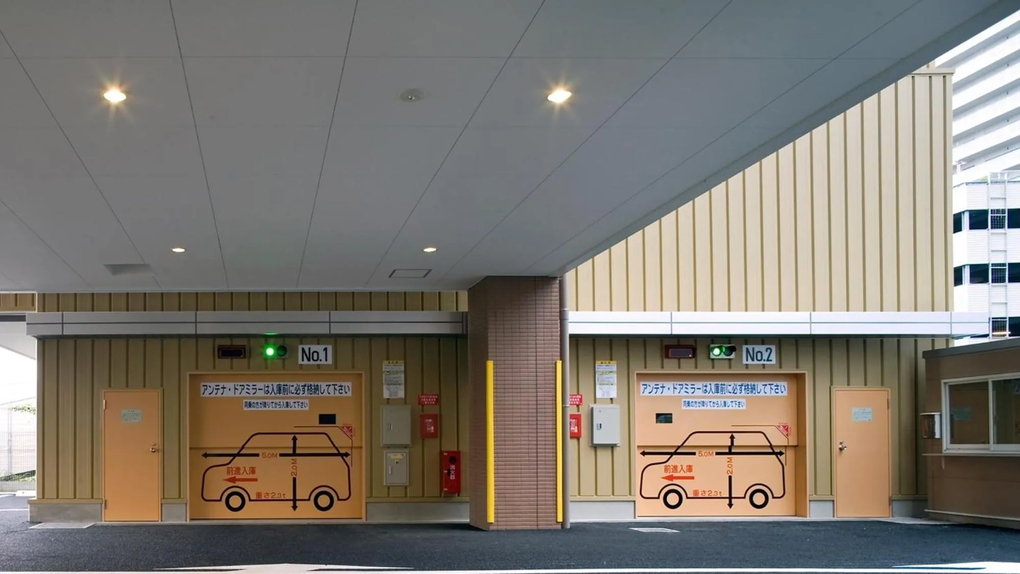 Parking in Toyoko Inn Kenkyu-gakuen Ekimae