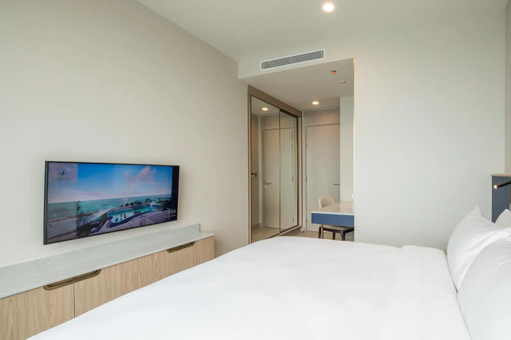 Bedroom, Bed in S Sriracha Hotel & Residence Bedroom, Bed in S Sriracha Hotel & Residence