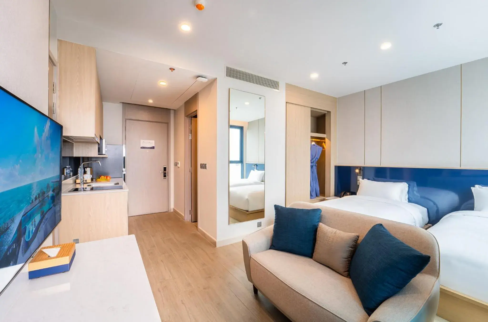 Living room, Bed in S Sriracha Hotel & Residence Living room, Bed in S Sriracha Hotel & Residence