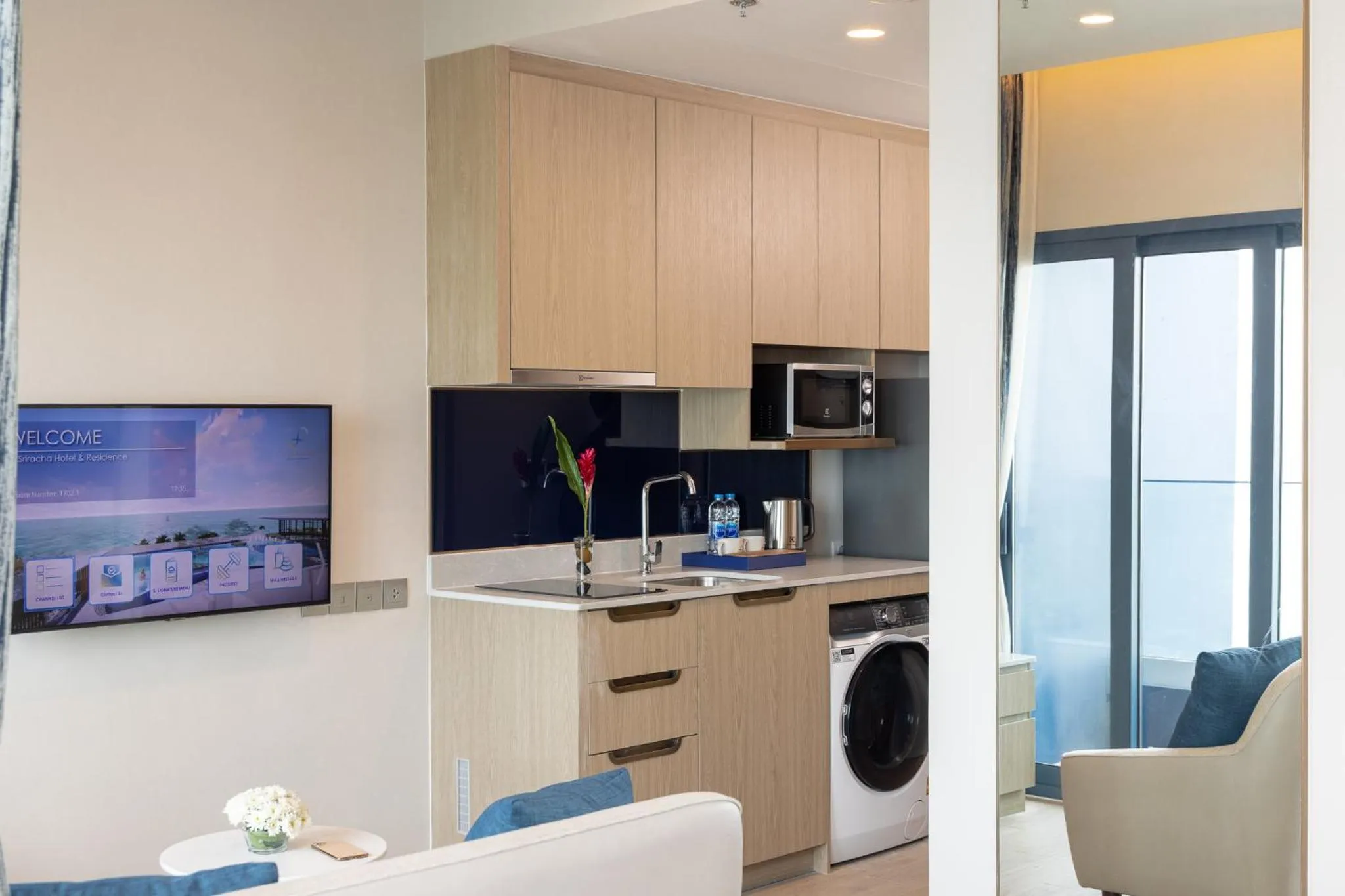 Kitchen or kitchenette in S Sriracha Hotel & Residence