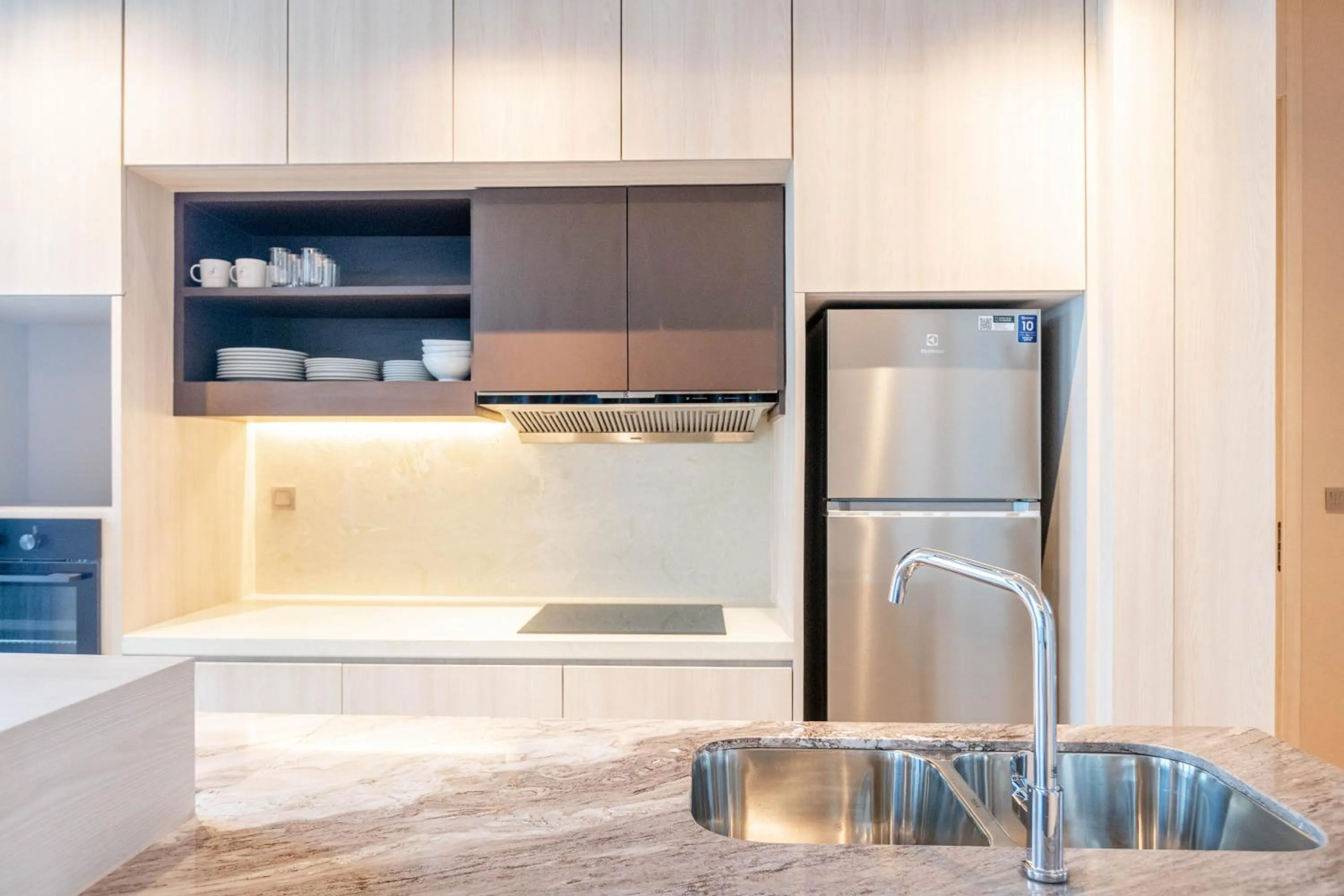 Kitchen or kitchenette in S Sriracha Hotel & Residence