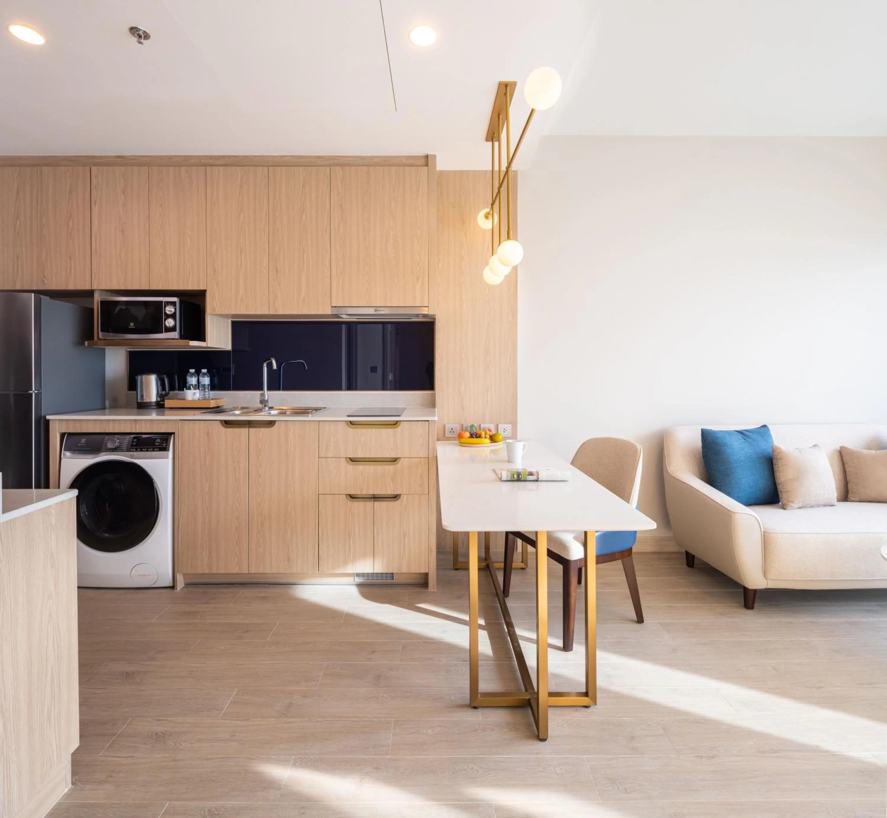 Kitchen or kitchenette in S Sriracha Hotel & Residence