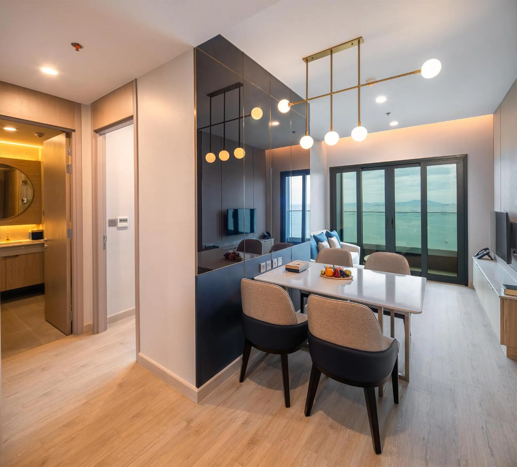 Living room in S Sriracha Hotel & Residence