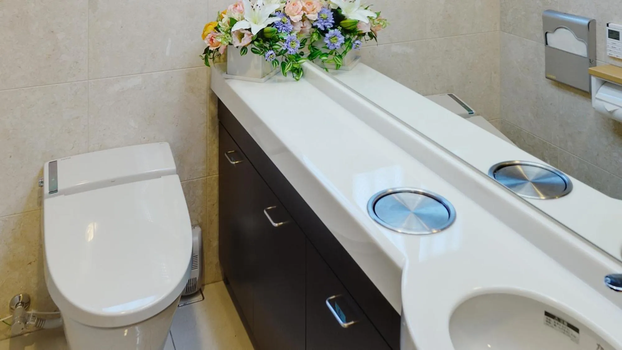 Bathroom in Toyoko Inn Okayama eki Higashi guchi