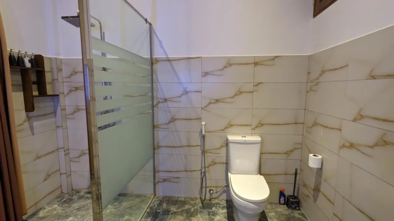 Lagoon gate Tangalle Resort