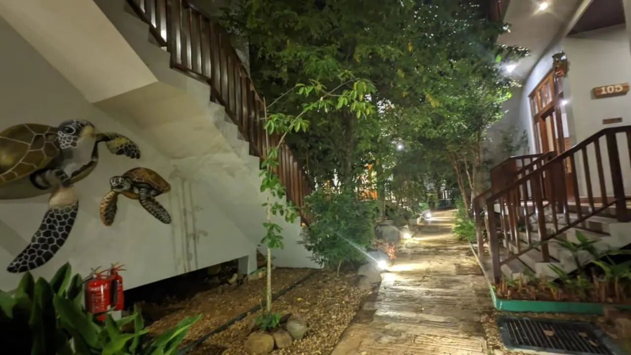 Lagoon gate Tangalle Resort