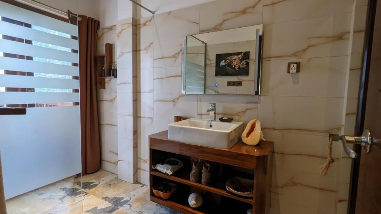 Lagoon gate Tangalle Resort