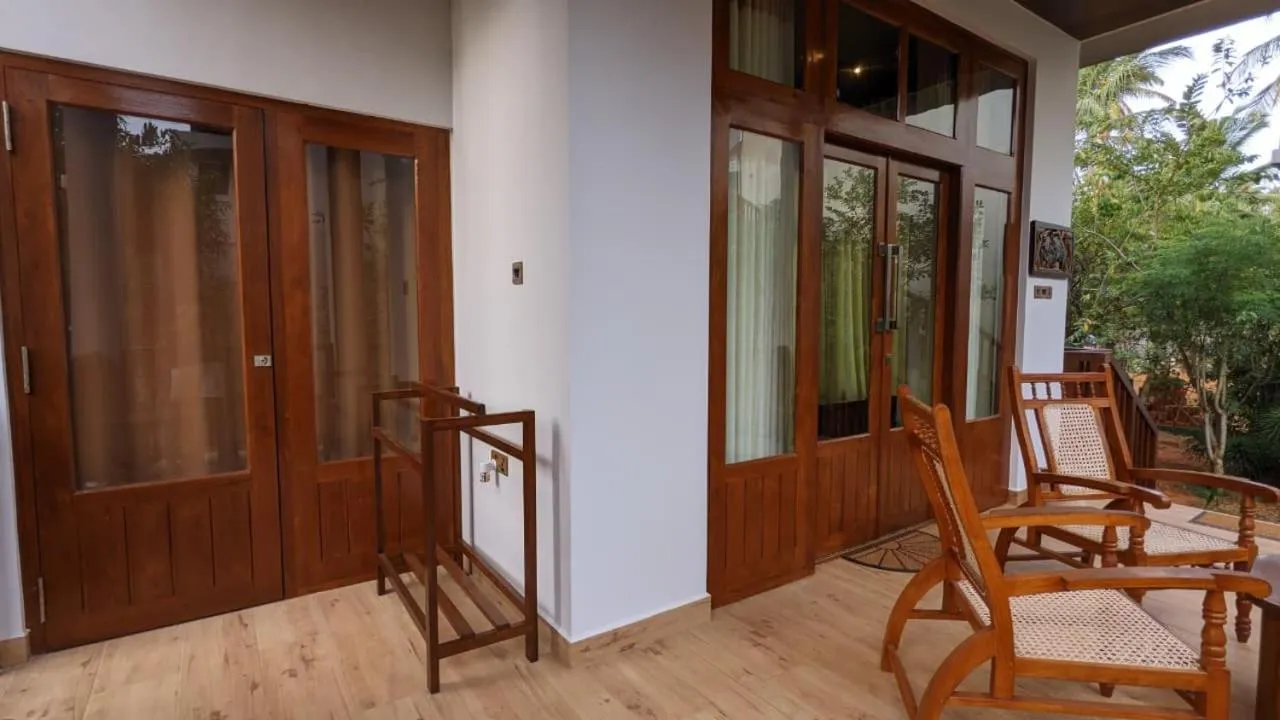 Lagoon gate Tangalle Resort