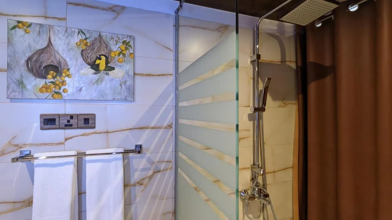 Lagoon gate Tangalle Resort