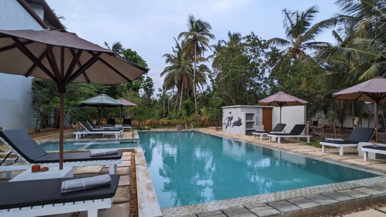 Lagoon gate Tangalle Resort
