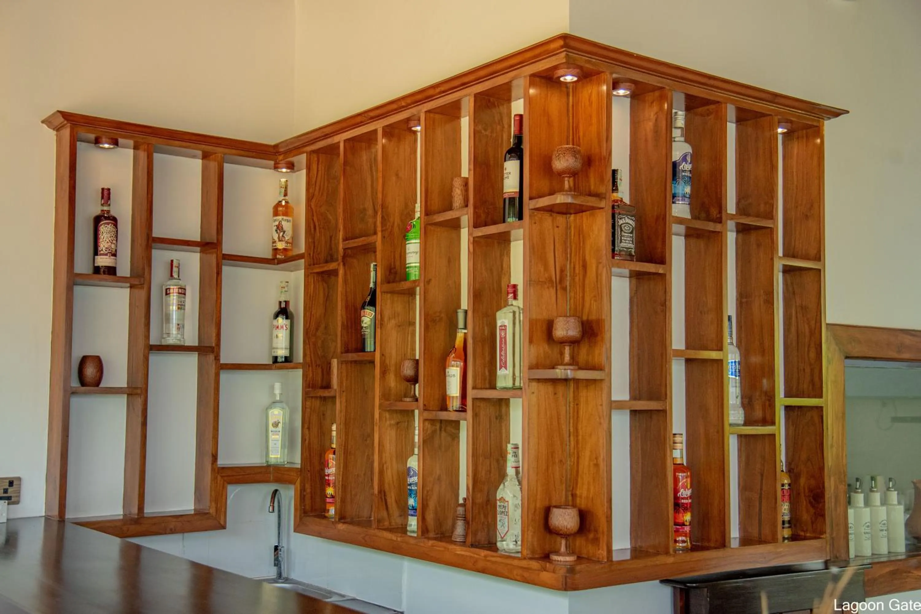 Lounge or bar in Lagoon gate Tangalle Resort