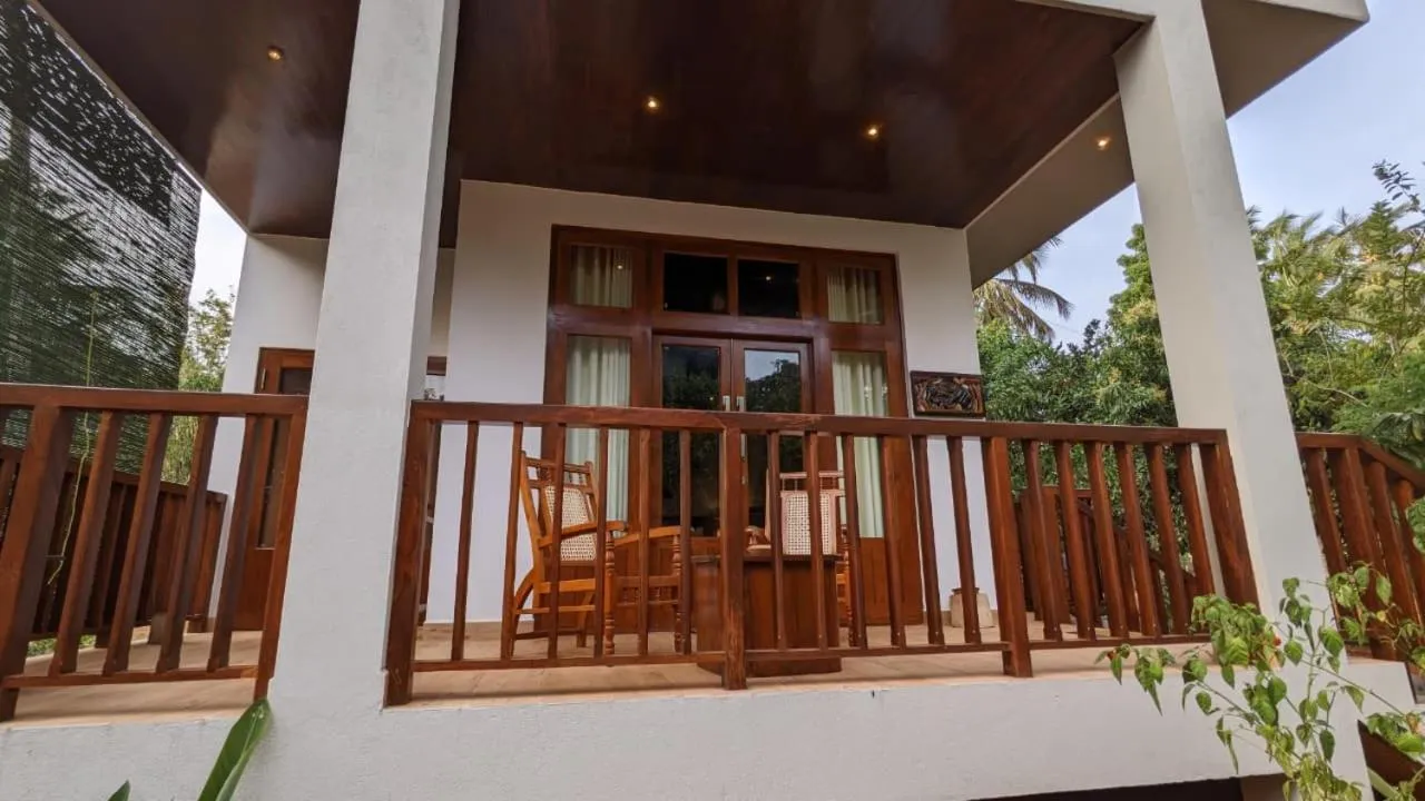 Lagoon gate Tangalle Resort