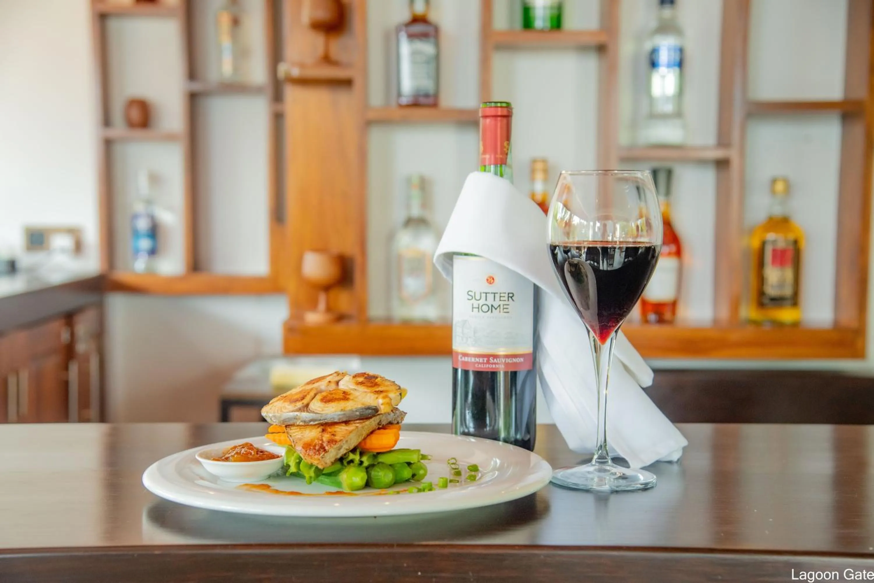 Food and drinks in Lagoon gate Tangalle Resort