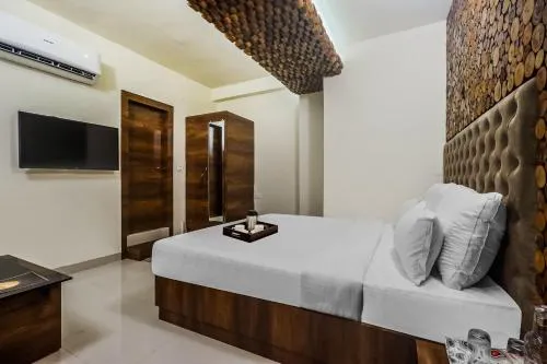 Super Townhouse Marina