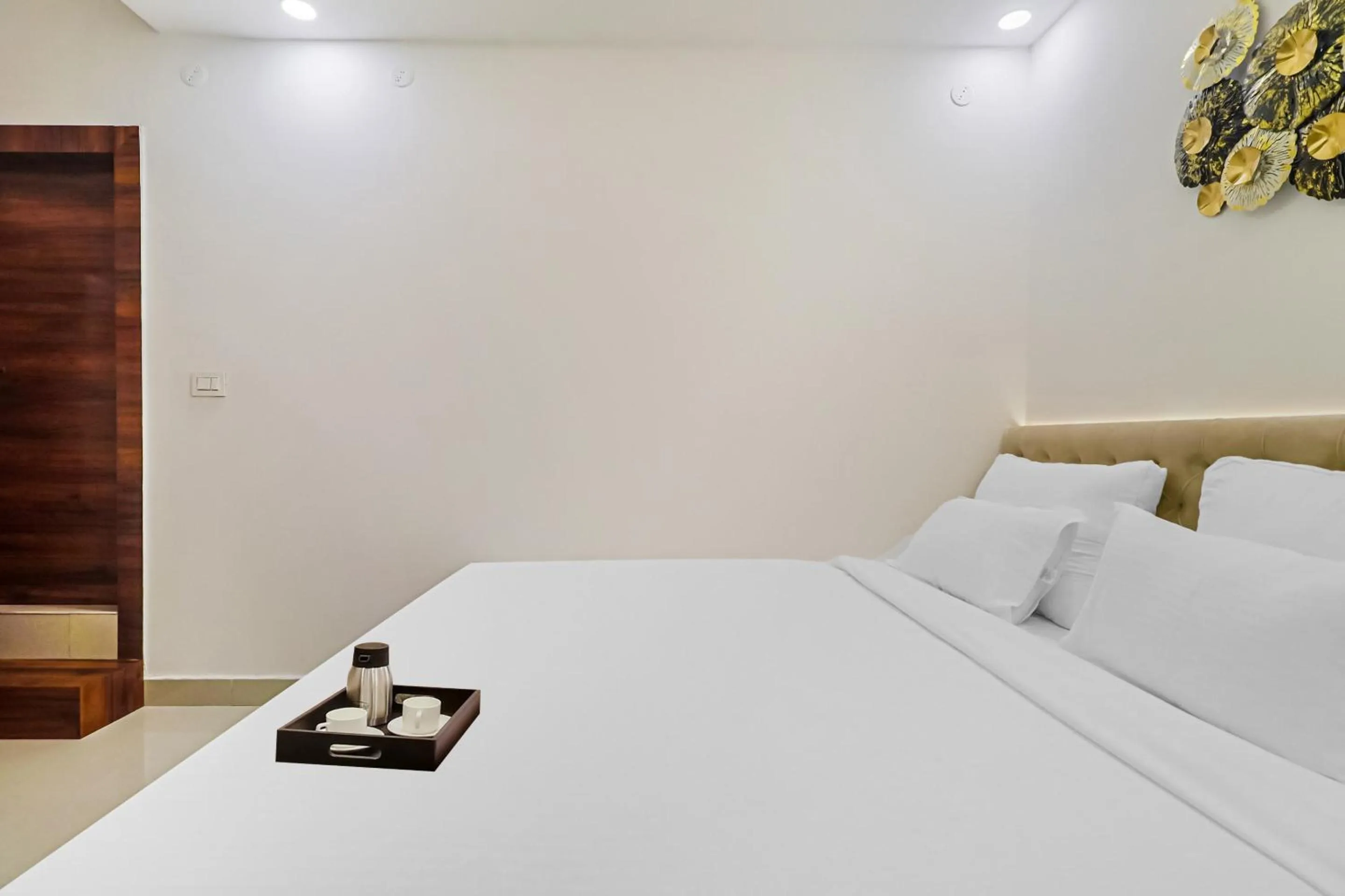 Bedroom, Bed in Super Townhouse Marina