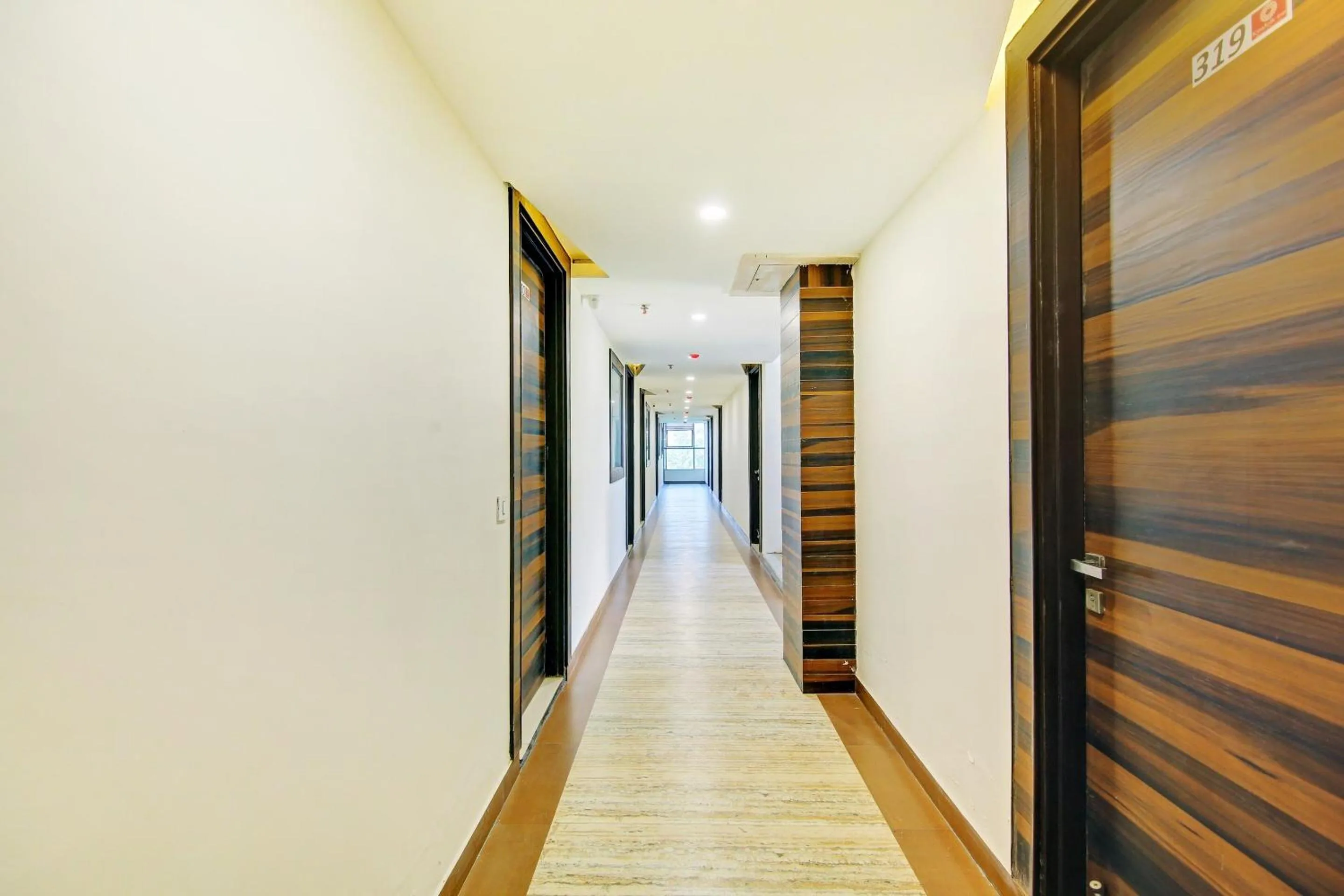 Lobby or reception in Hotel O Kinsfolk Inn