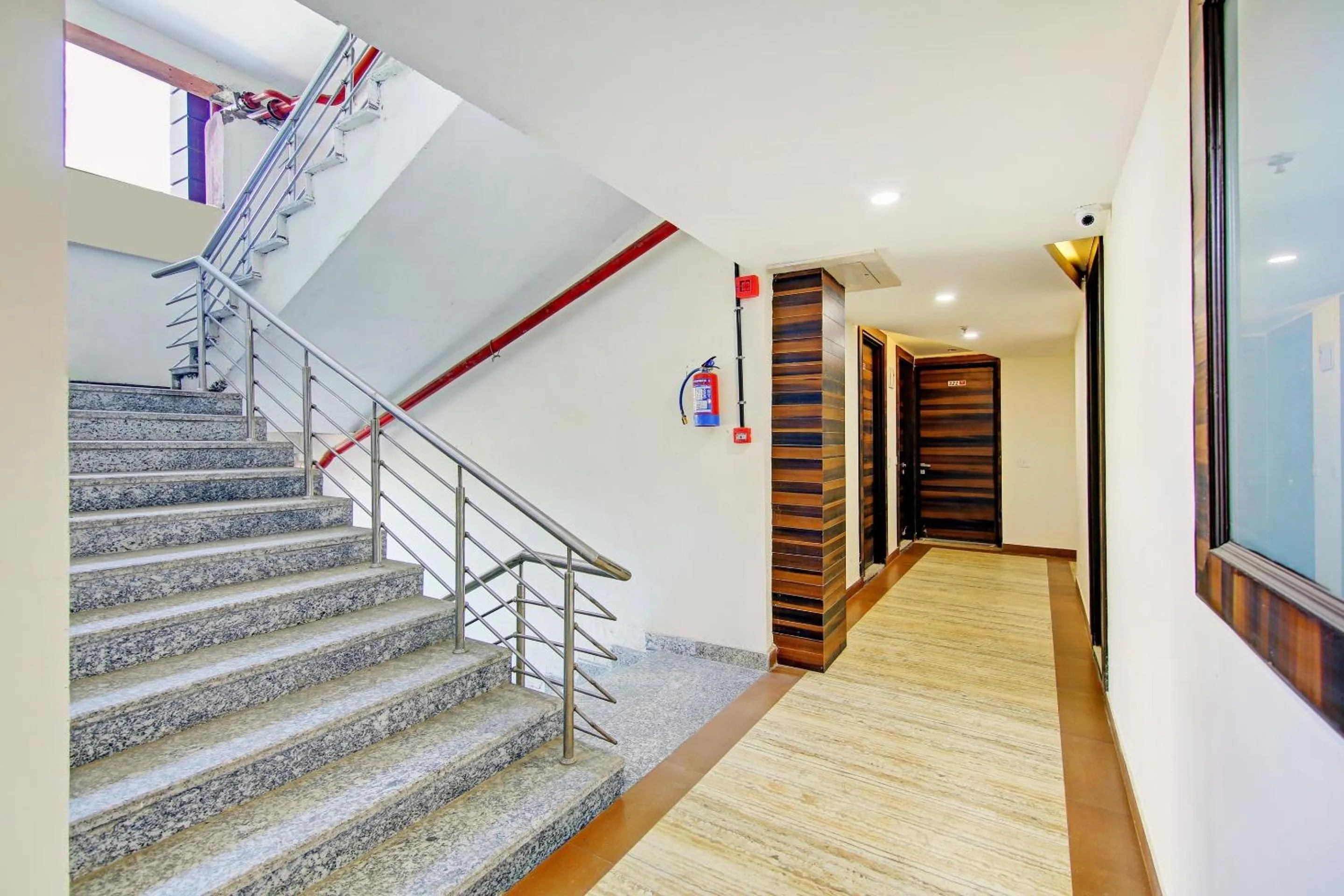 Lobby or reception in Hotel O Kinsfolk Inn