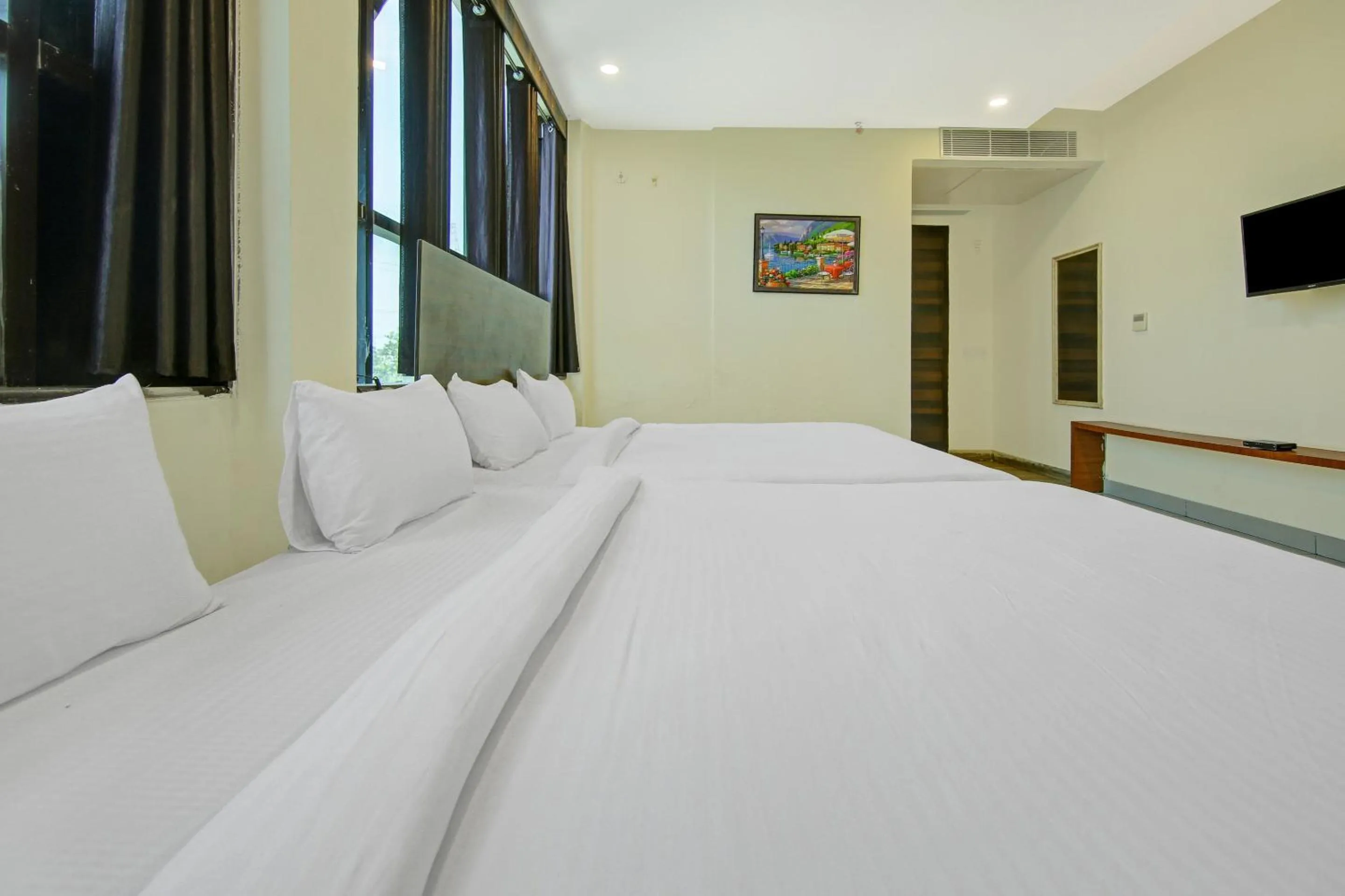 Lobby or reception, Bed in Hotel O Kinsfolk Inn