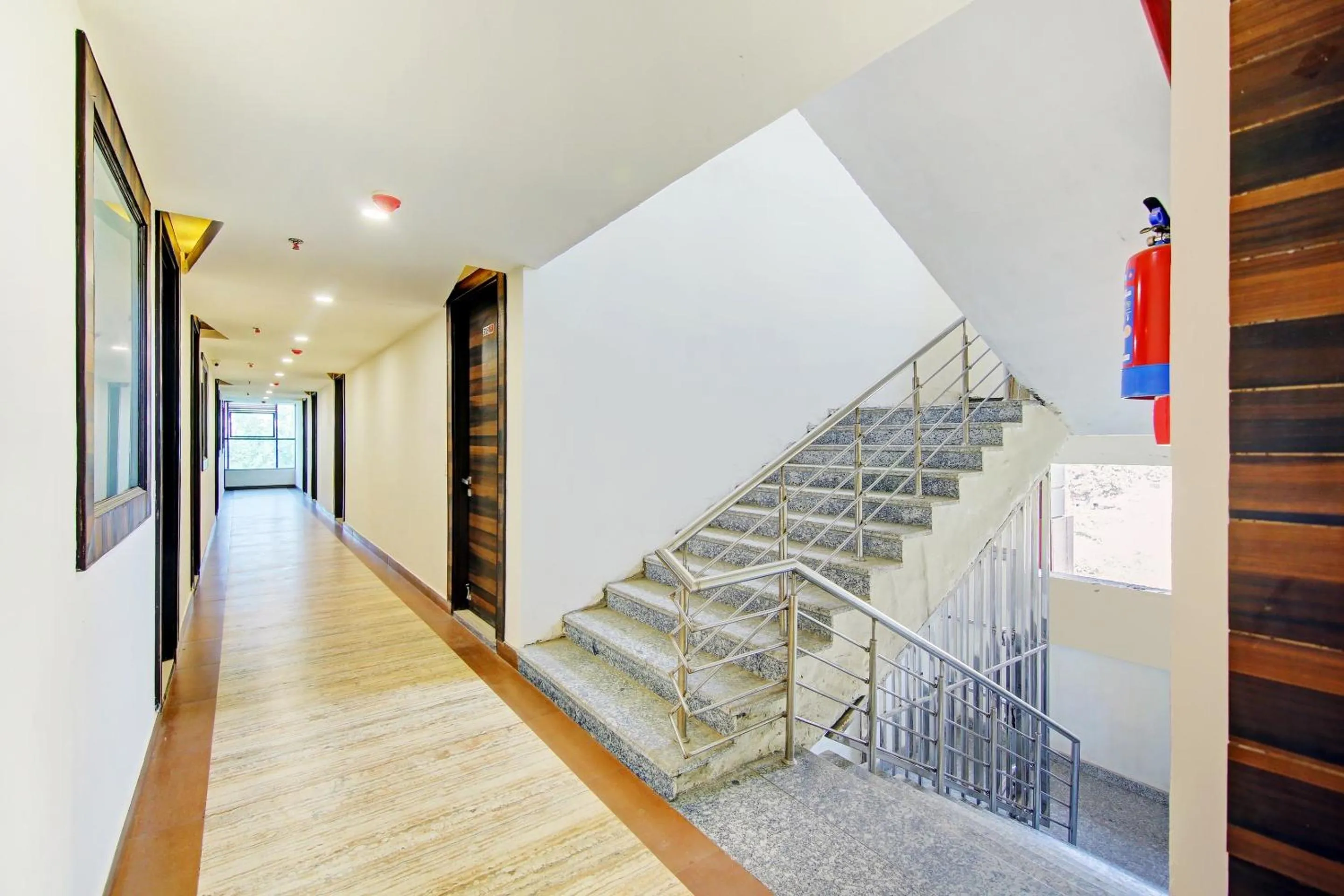 Lobby or reception in Hotel O Kinsfolk Inn