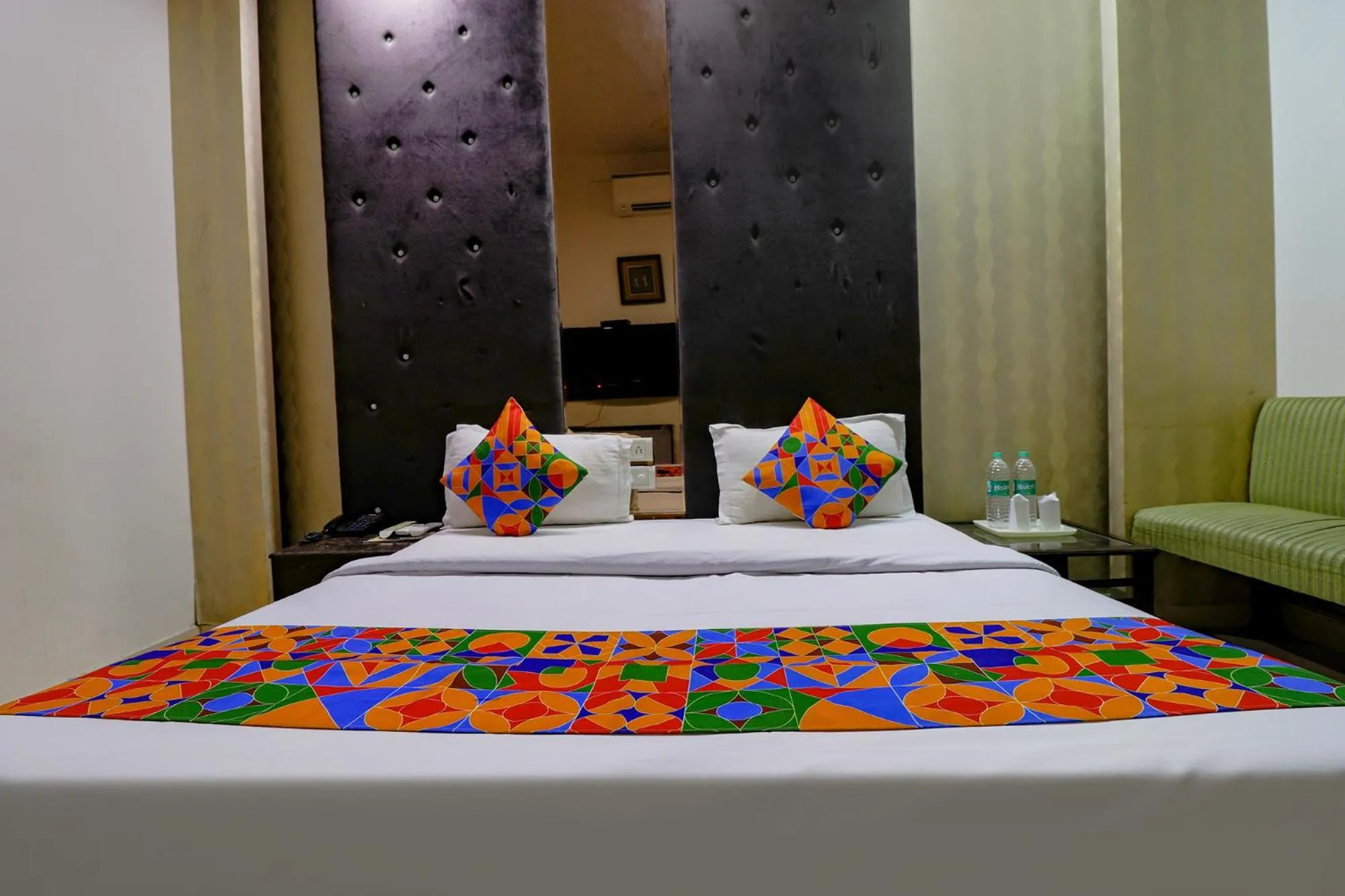 Bed in FabHotel Yug Villa